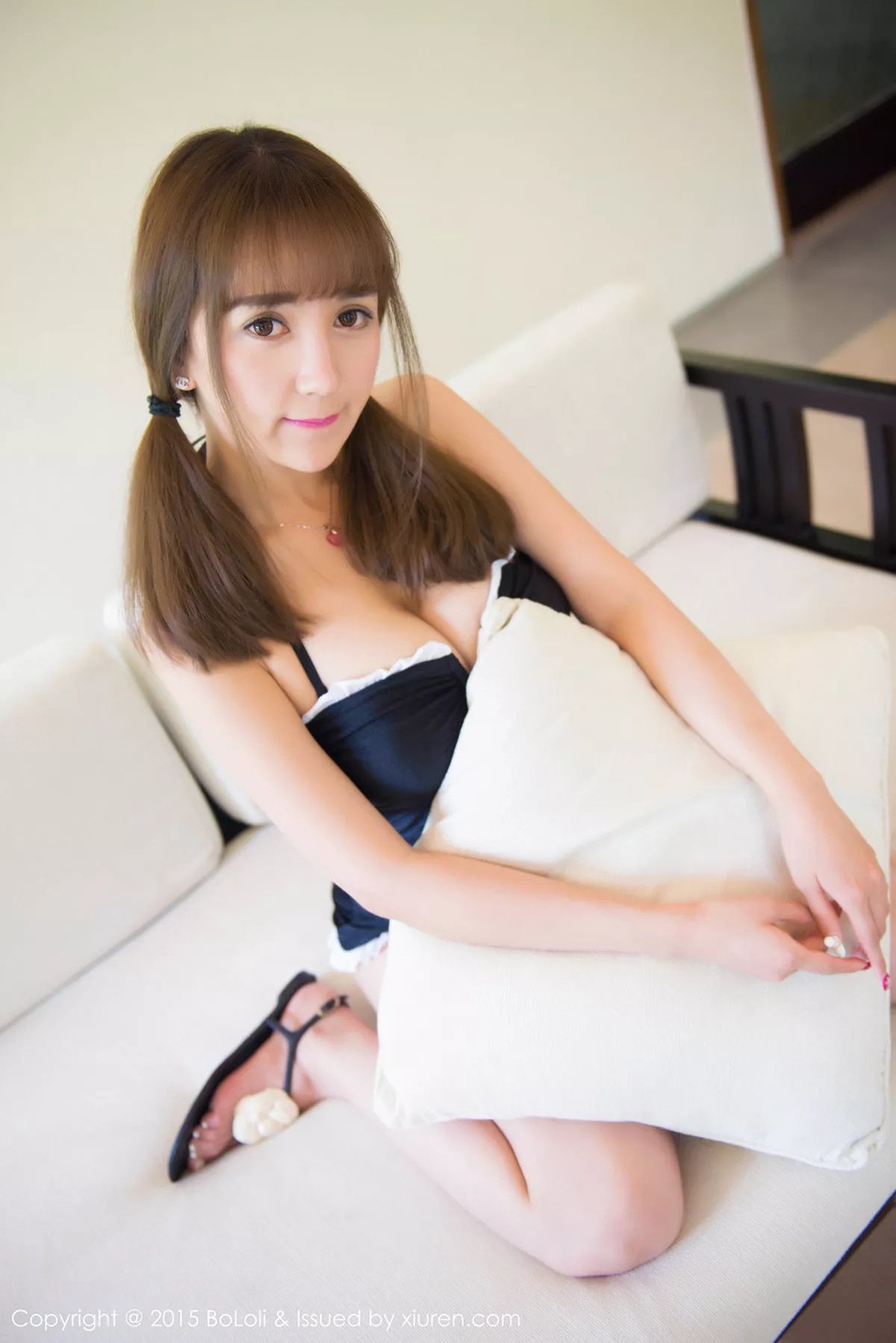 秀人集.com_[BoLoli波萝社]Vol.020_嫩模Monkey_小潘鼠三亚旅拍低胸内衣豪乳迷人写真68P
