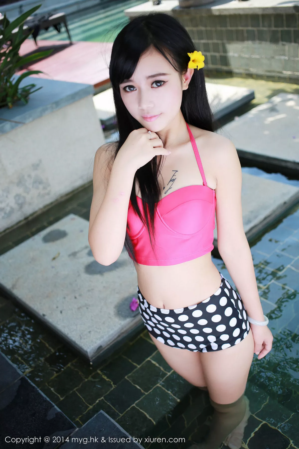 秀人集.com_[MyGirl美媛馆]Vol.012_嫩模女神toro羽住三亚旅拍豪乳翘臀性感内衣系列125P