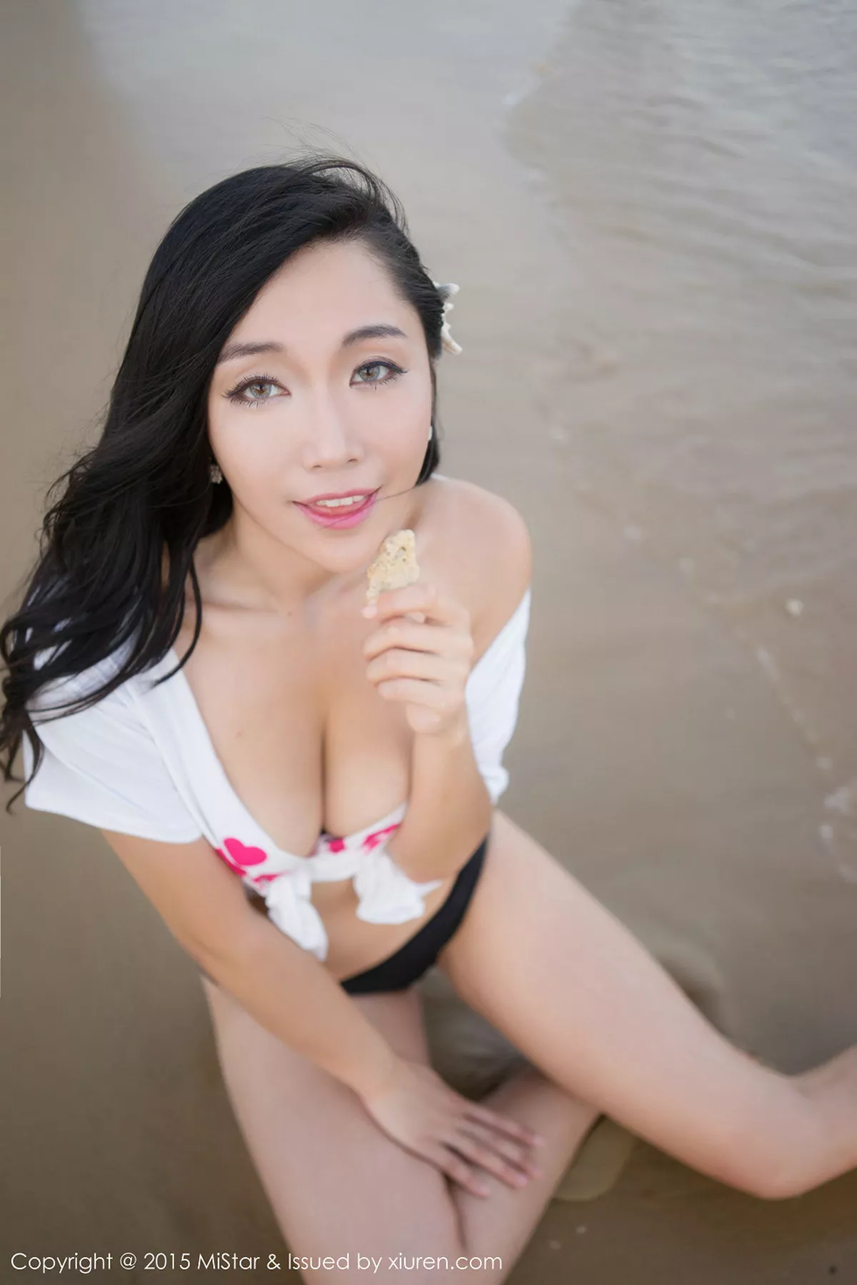 秀人集.com_[MiStar魅妍社]Vol.018_嫩模Ashely丽丽白色蕾丝女仆装双峰夹蛋诱惑写真60P