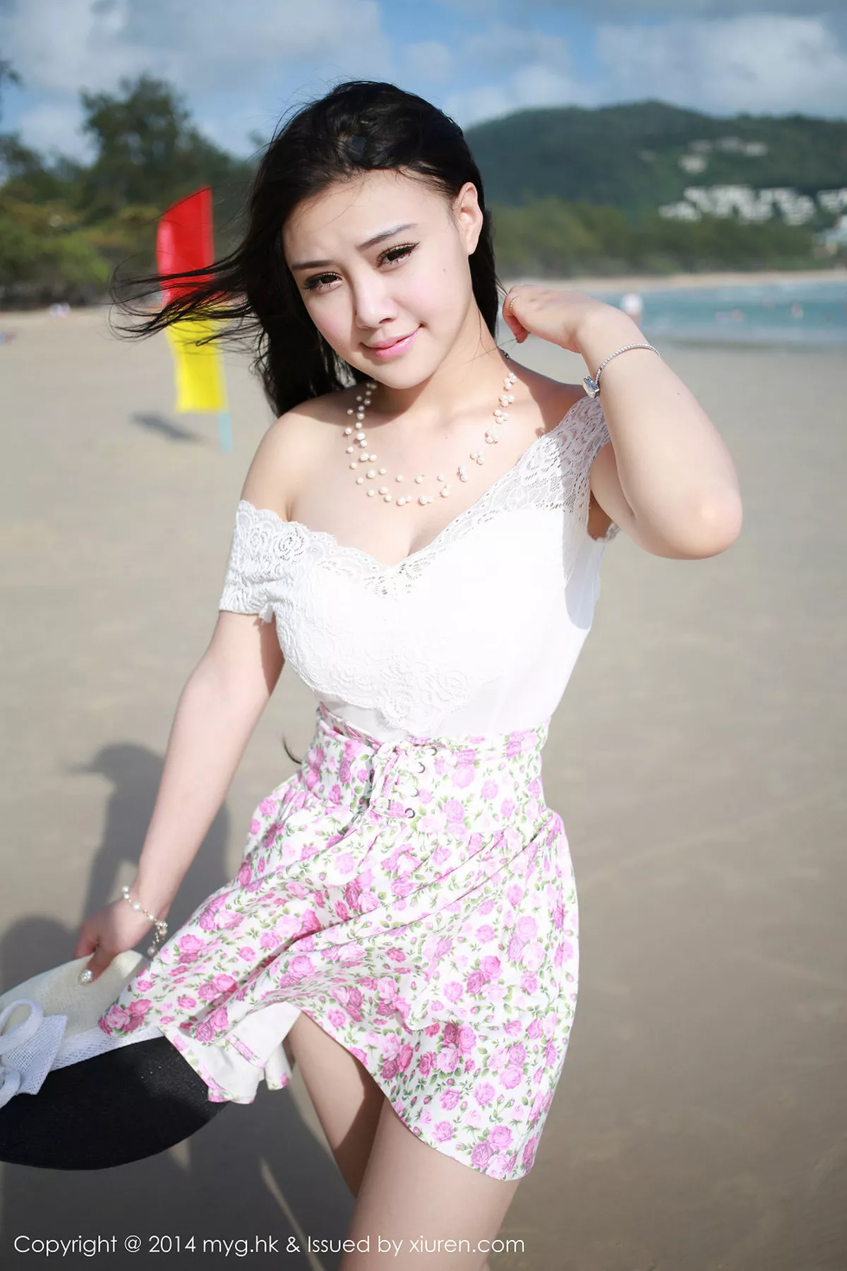 秀人集.com_[MyGirl美媛馆]Vol.016_嫩模Barbie可儿海边清凉花色比基尼爆乳诱惑写真110P