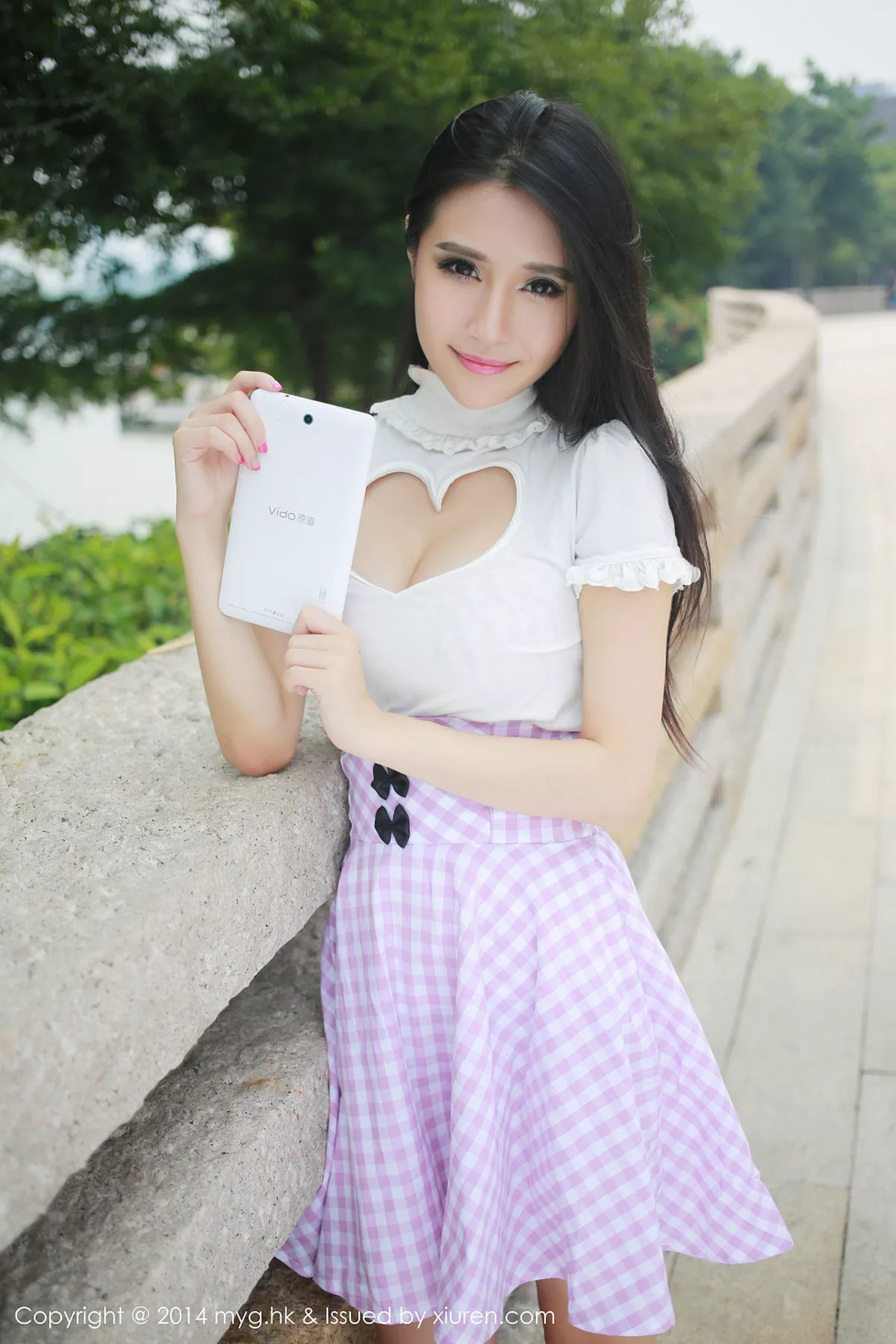 秀人集.com_[MyGirl美媛馆]Vol.018_嫩模于大小姐AYU白色丝袜性感美臀傲人上围性感写真58P