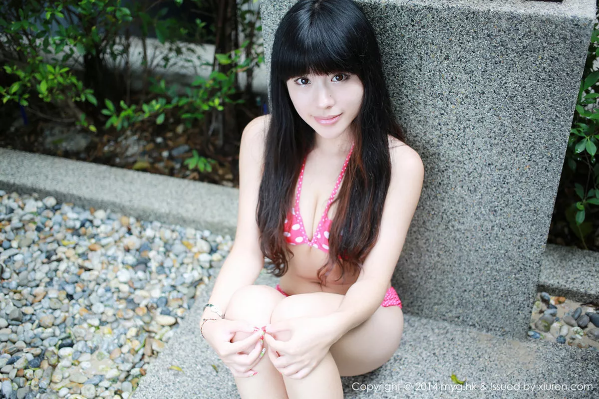 秀人集.com_[MyGirl美媛馆]Vol.019_嫩模刘雪妮Verna泰国旅拍半裸下身诱惑美臀写真62P