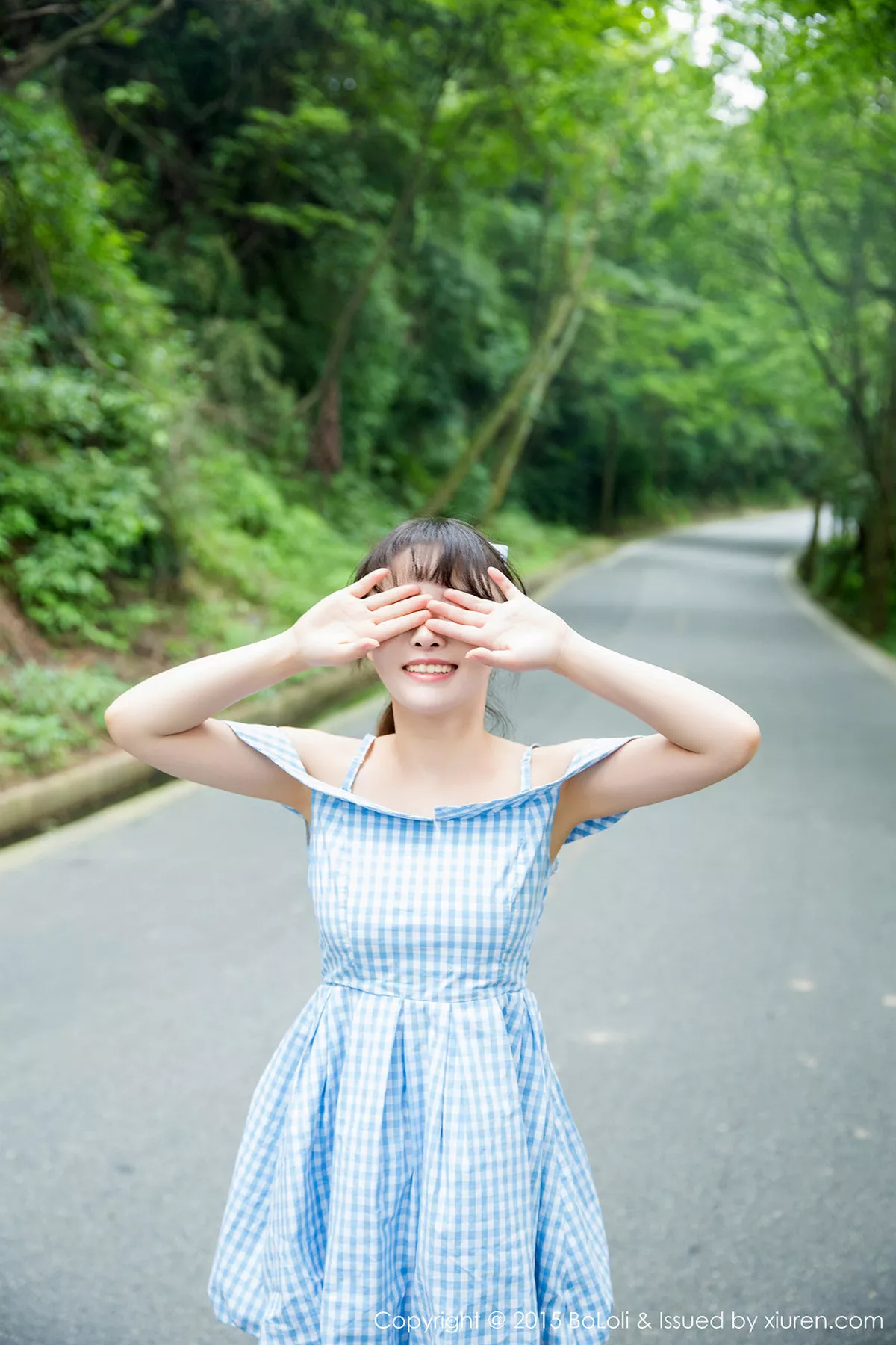 秀人集.com_[BoLoli波萝社]Vol.001_嫩模柳侑绮sevenbaby童颜巨乳性感系列生活写真秀94P
