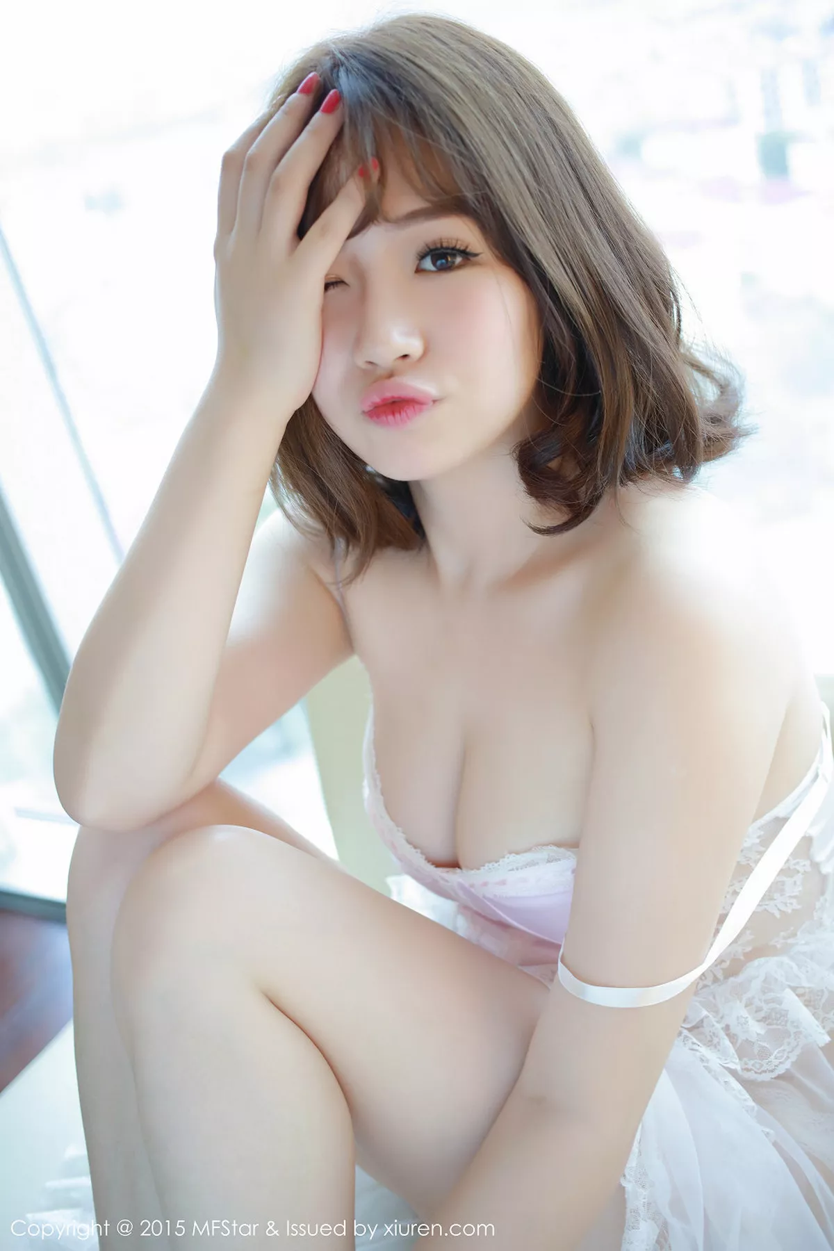 秀人集.com_[MFStar模范学院]Vol.013_嫩模徐cake居家私房白嫩豪乳丰满诱惑写真50P