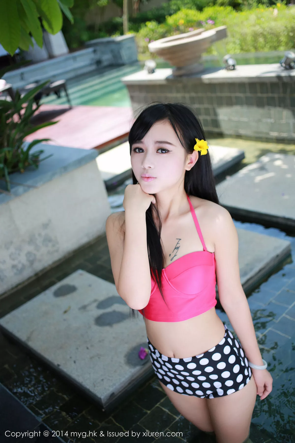 秀人集.com_[MyGirl美媛馆]Vol.012_嫩模女神toro羽住三亚旅拍豪乳翘臀性感内衣系列125P