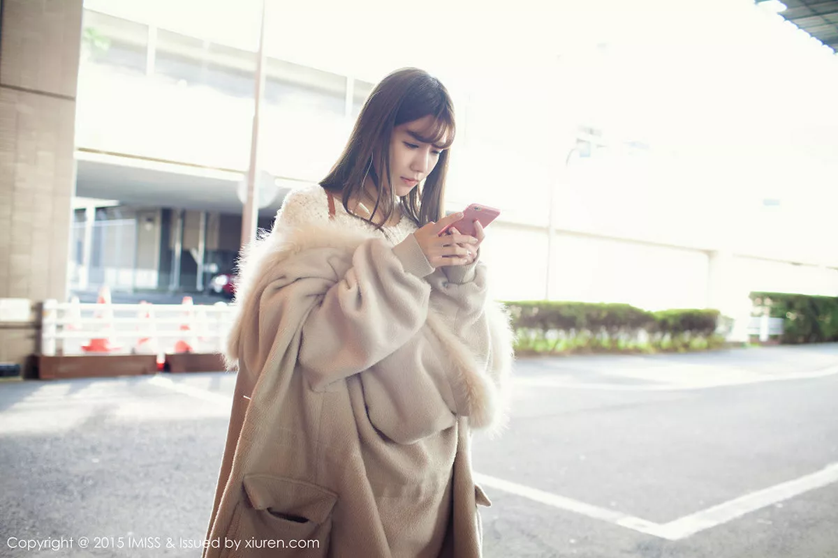 秀人集.com_[IMISS爱蜜社]Vol.010_90后绝美showgirl陈潇户外清爽迷人写真71P
