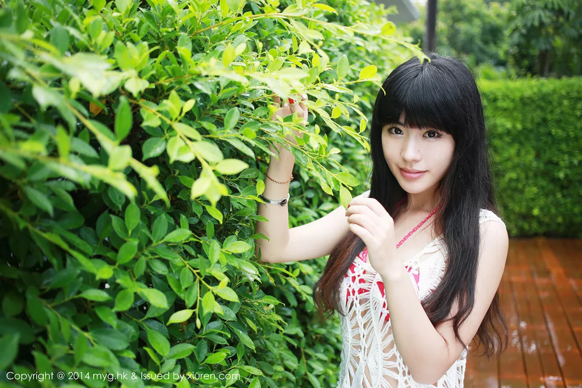 秀人集.com_[MyGirl美媛馆]Vol.019_嫩模刘雪妮Verna泰国旅拍半裸下身诱惑美臀写真62P