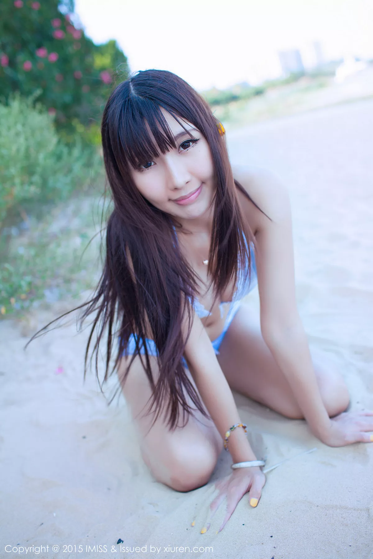 秀人集.com_[IMISS爱蜜社]Vol.001_嫩模晓茜sunny掀真空上衣抚摸双峰爆乳诱惑写真71P