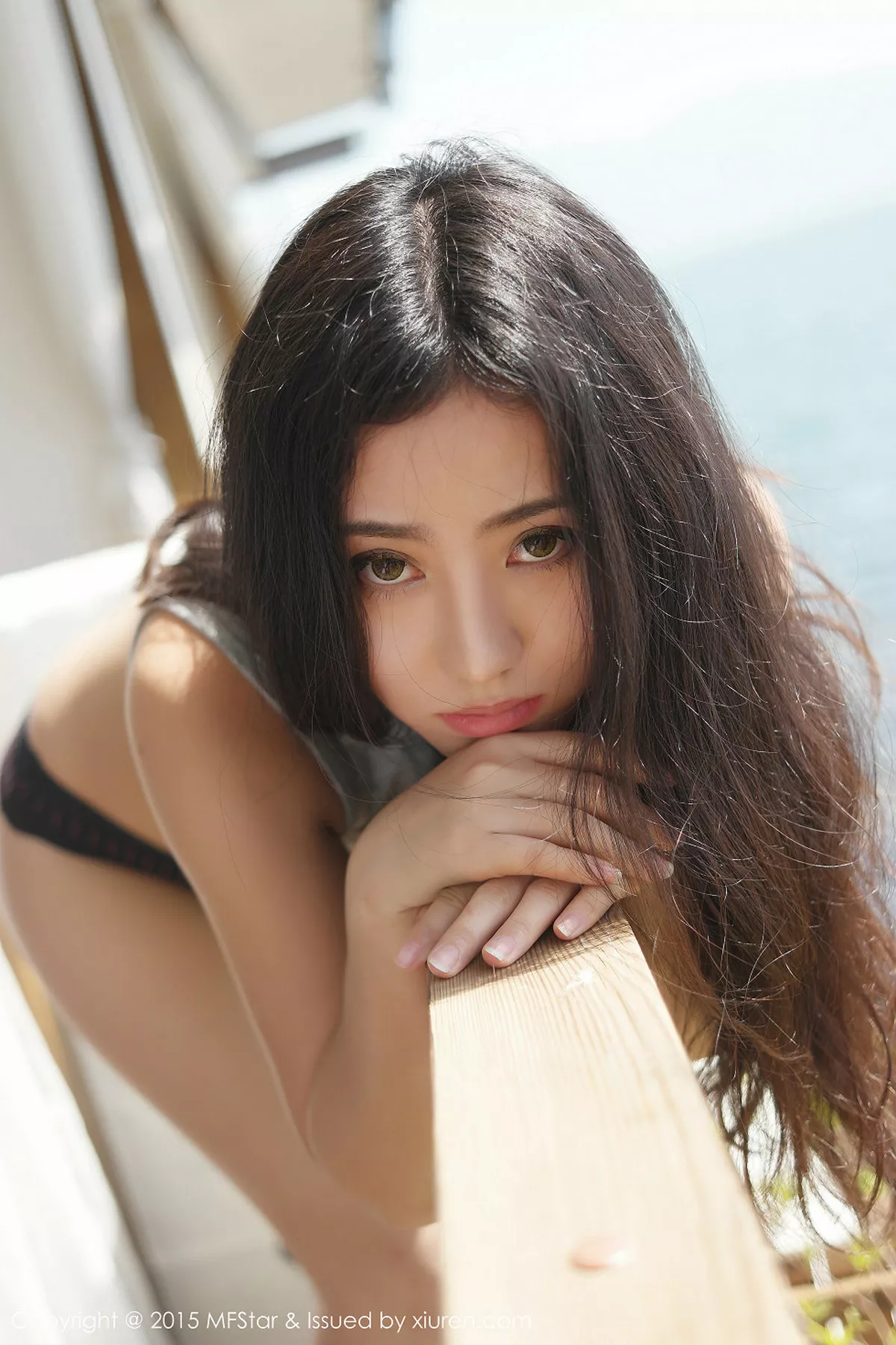 秀人集.com_[MFStar模范学院]Vol.007_嫩模Manuela玛鲁娜丁字裤撩人姿势诱惑美臀写真46P