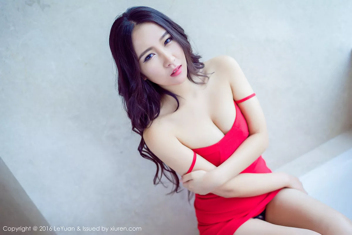 秀人集.com_[LeYuan星乐园]Vol.003_秀人旗下新机构LeYuan星乐园模特合集性感写真50P
