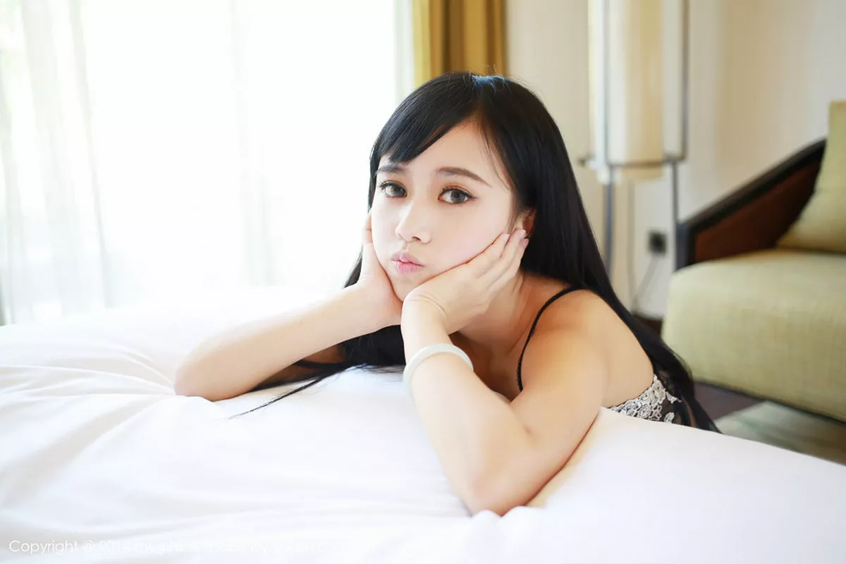 秀人集.com_[MyGirl美媛馆]Vol.012_嫩模女神toro羽住三亚旅拍豪乳翘臀性感内衣系列125P