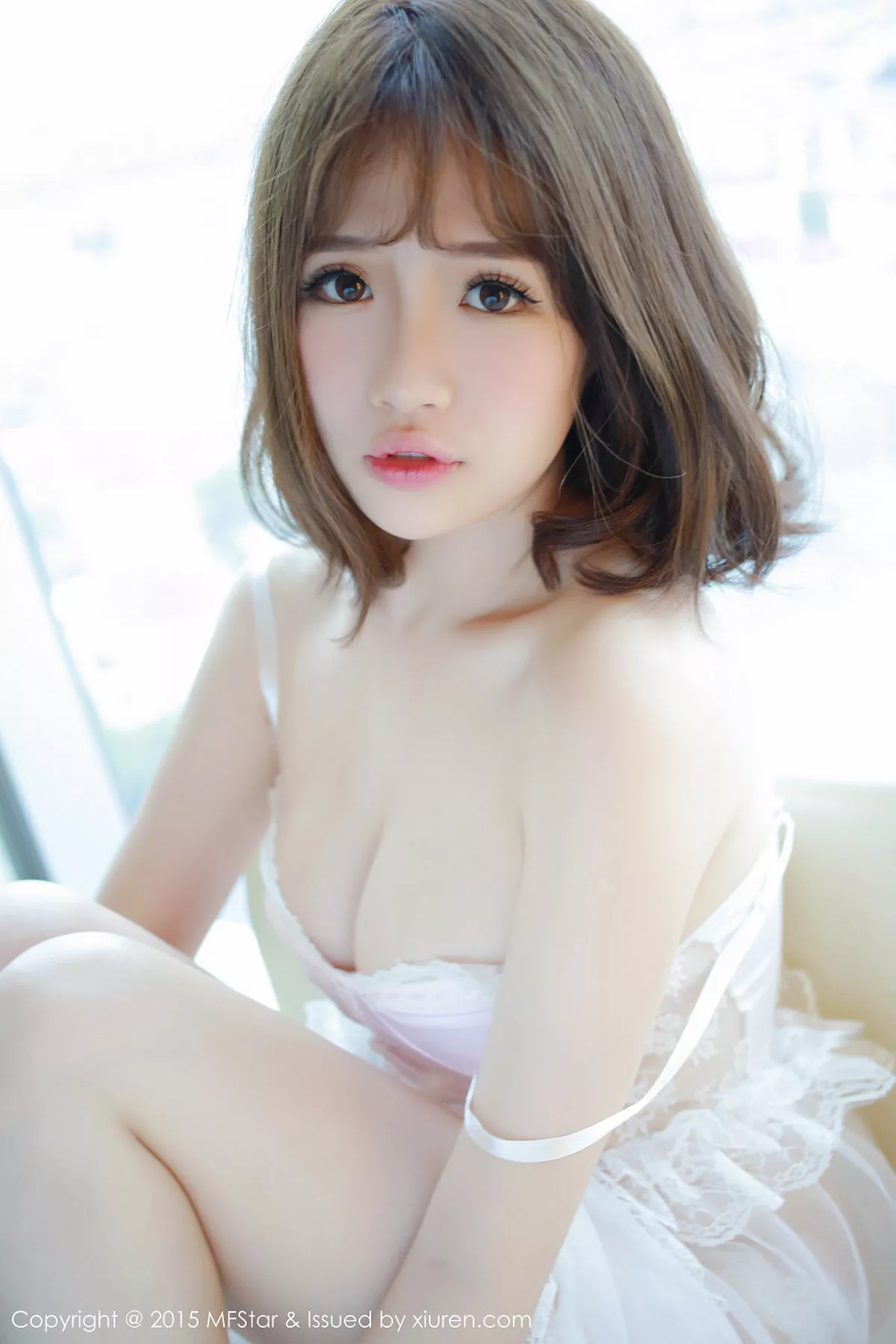 秀人集.com_[MFStar模范学院]Vol.013_嫩模徐cake居家私房白嫩豪乳丰满诱惑写真50P