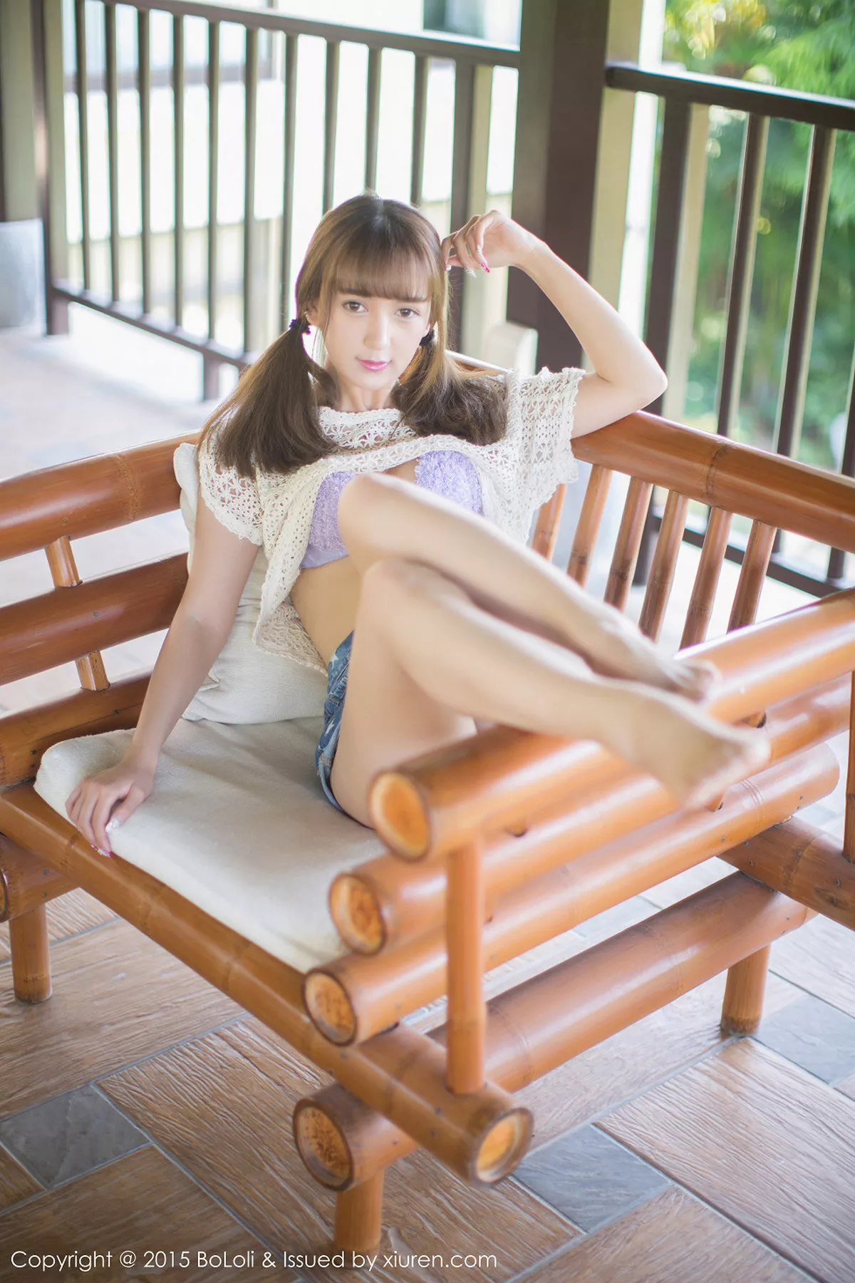 秀人集.com_[BoLoli波萝社]Vol.015_嫩模小潘鼠三亚旅拍吊带牛仔裙完美身材丰满写真80P