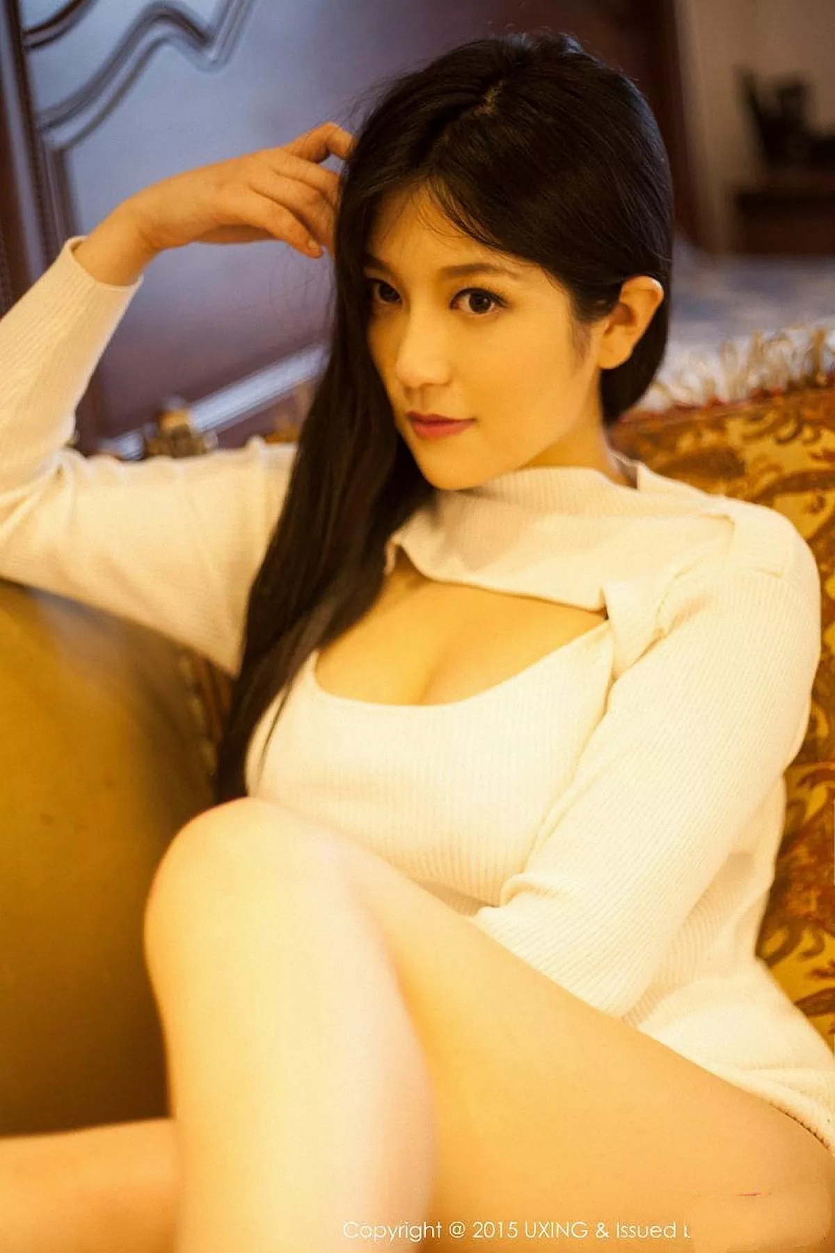 秀人集.com_[UXING优星馆]Vol.006_嫩模莲漪lenne红色内裤性感翘臀低胸内衣秀豪乳55P