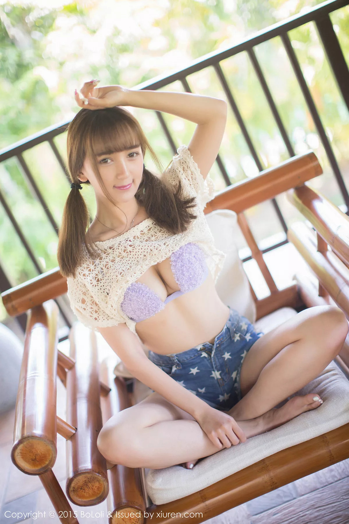秀人集.com_[BoLoli波萝社]Vol.015_嫩模小潘鼠三亚旅拍吊带牛仔裙完美身材丰满写真80P
