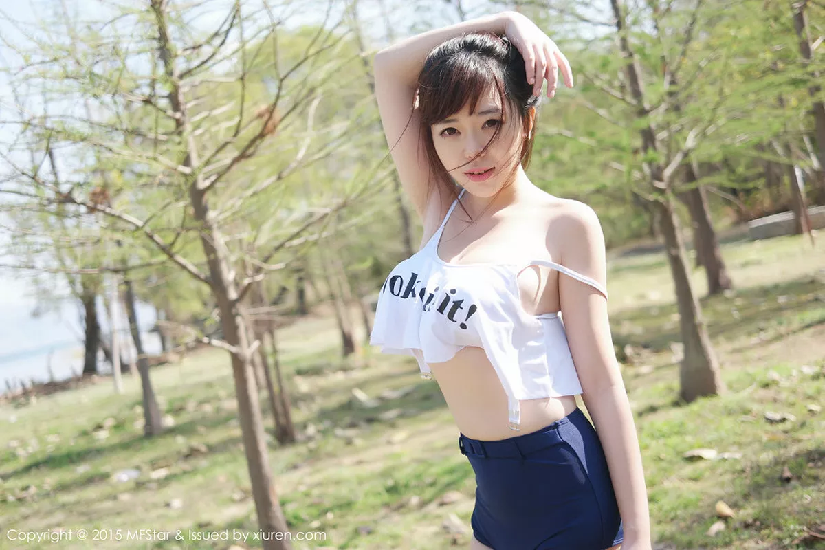 秀人集.com_[MFStar模范学院]Vol.003_嫩模刘飞儿Faye大理旅拍性感内衣迷人豪乳诱惑46P