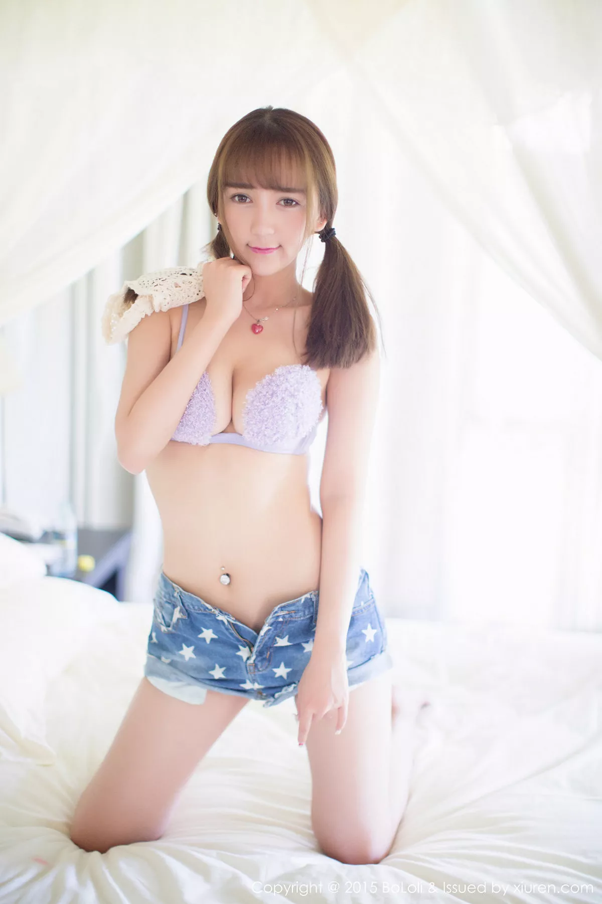 秀人集.com_[BoLoli波萝社]Vol.015_嫩模小潘鼠三亚旅拍吊带牛仔裙完美身材丰满写真80P