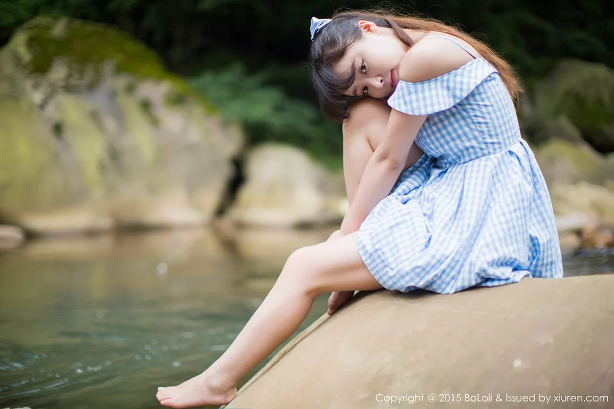 秀人集.com_[BoLoli波萝社]Vol.001_嫩模柳侑绮sevenbaby童颜巨乳性感系列生活写真秀94P