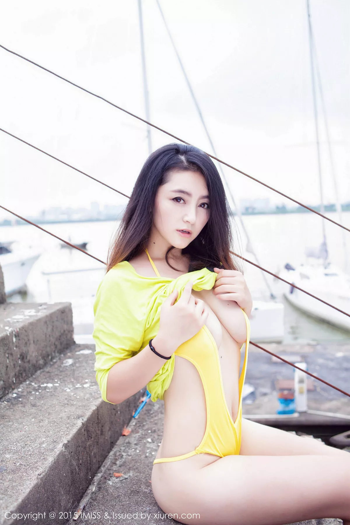 秀人集.com_[IMISS爱蜜社]Vol.017_嫩模夏茉GIGI黄色连体泳装木瓜奶极致诱惑写真64P