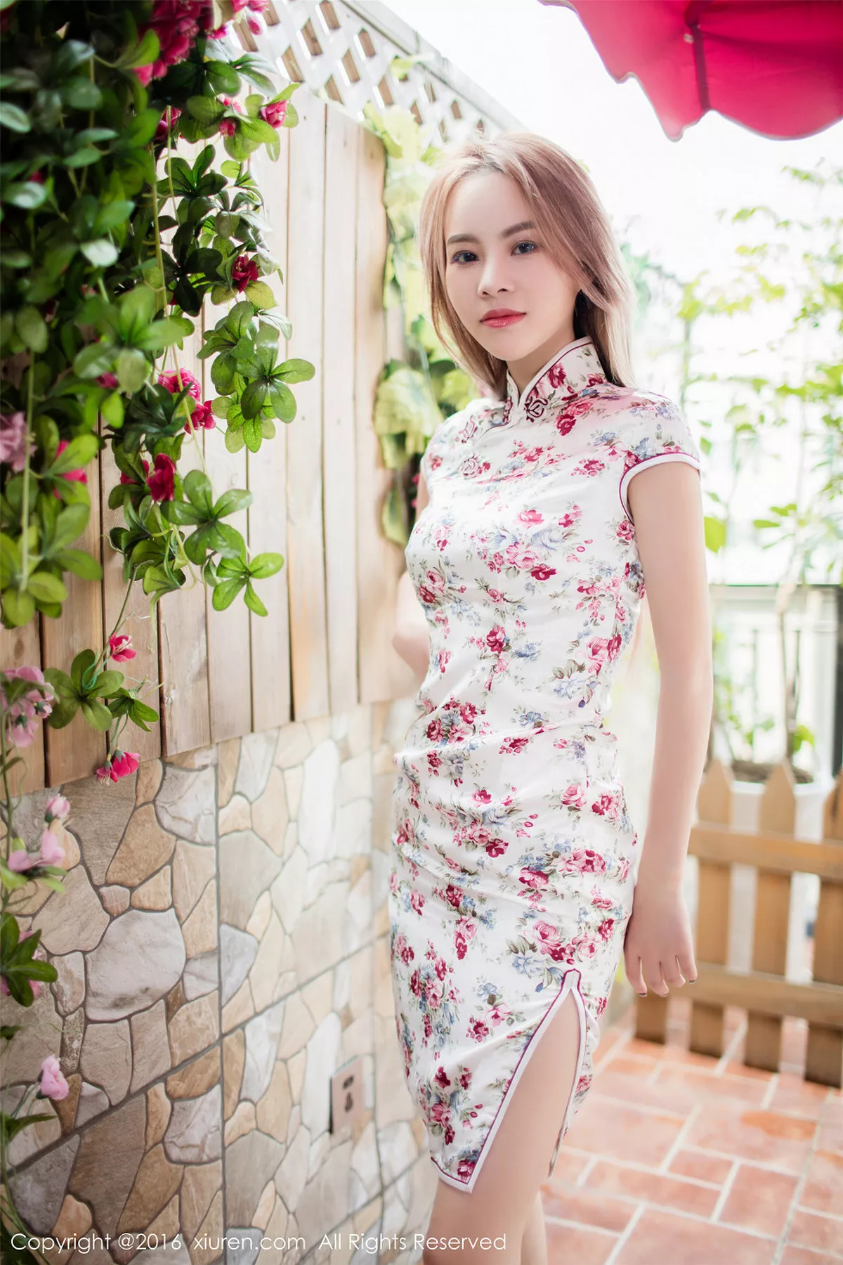 秀人集.com_[XiuRen秀人网]No.658_妩媚美女虞姬儿浴室里白色高叉连体内衣秀豪乳翘臀诱惑写真99P