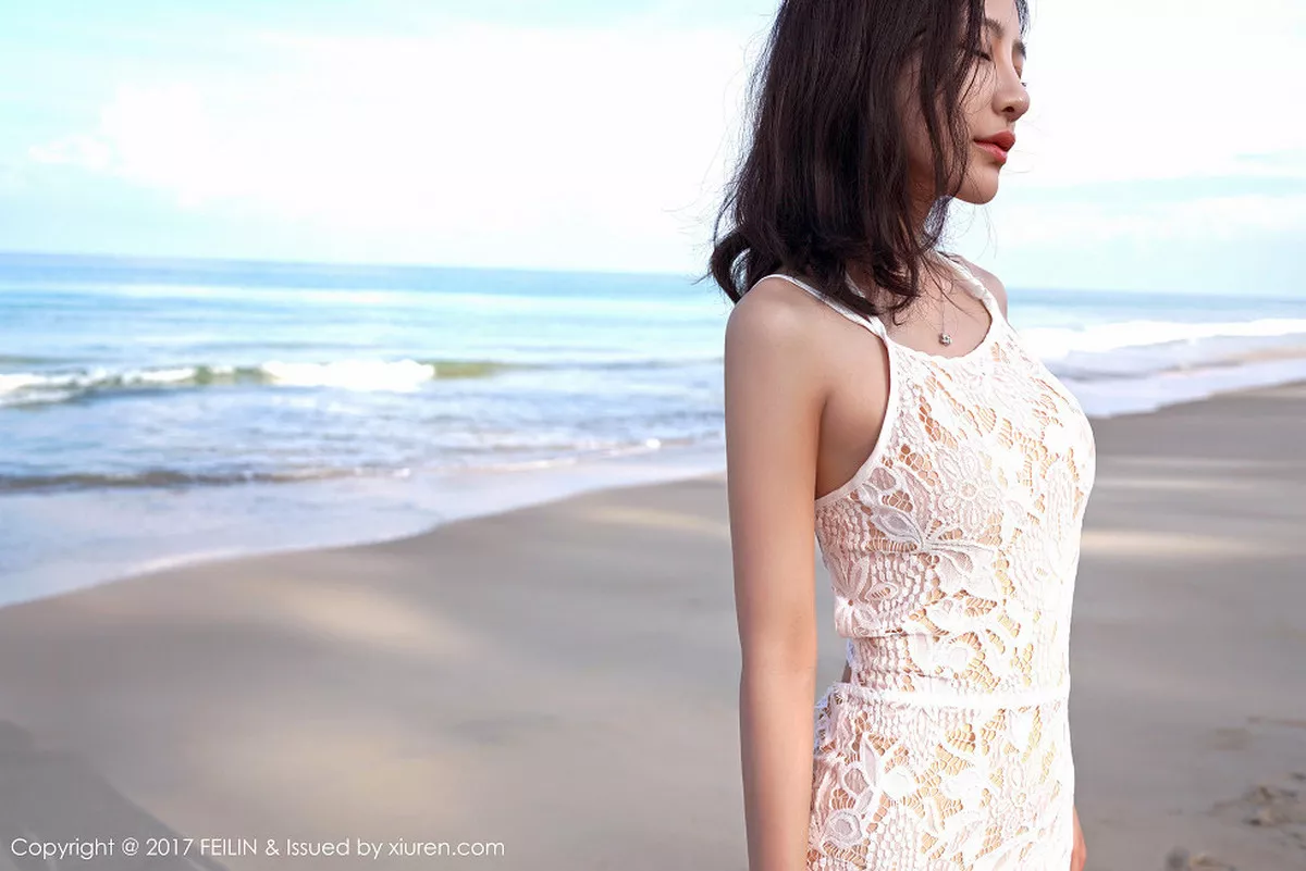 秀人集.com_[FeiLin嗲囡囡]Vol.084_嫩模施忆佳KITTY居家粉红睡裙慵懒睡美人清新脱俗写真40P