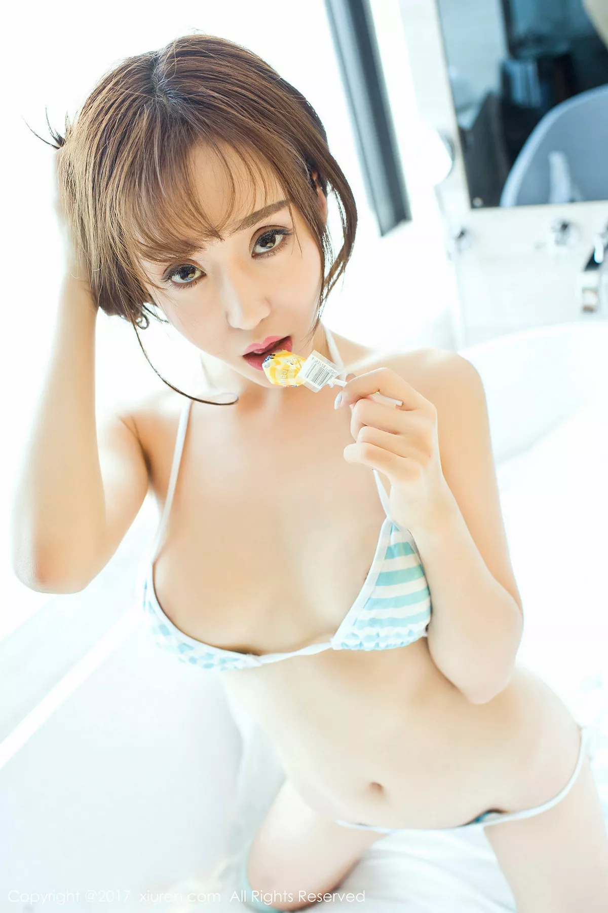 秀人集.com_[XiuRen秀人网]No.746_网红嫩模顾灿居家三点式性感内衣秀浑圆翘乳诱惑写真58P
