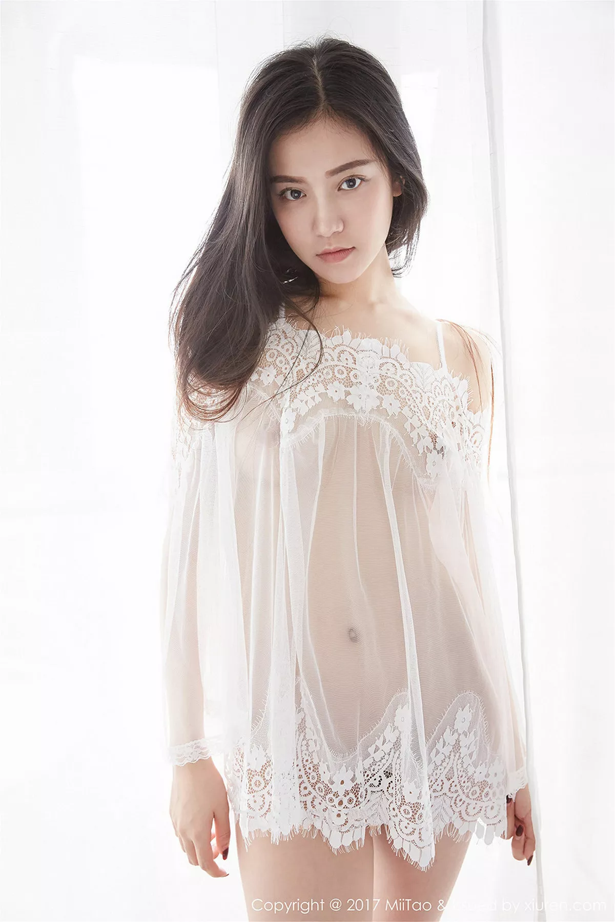 秀人集.com_[MiiTao蜜桃社]Vol.070_气质嫩模吴凯莉Kelly居家私房内衣系列秀美乳翘臀完美写真51P