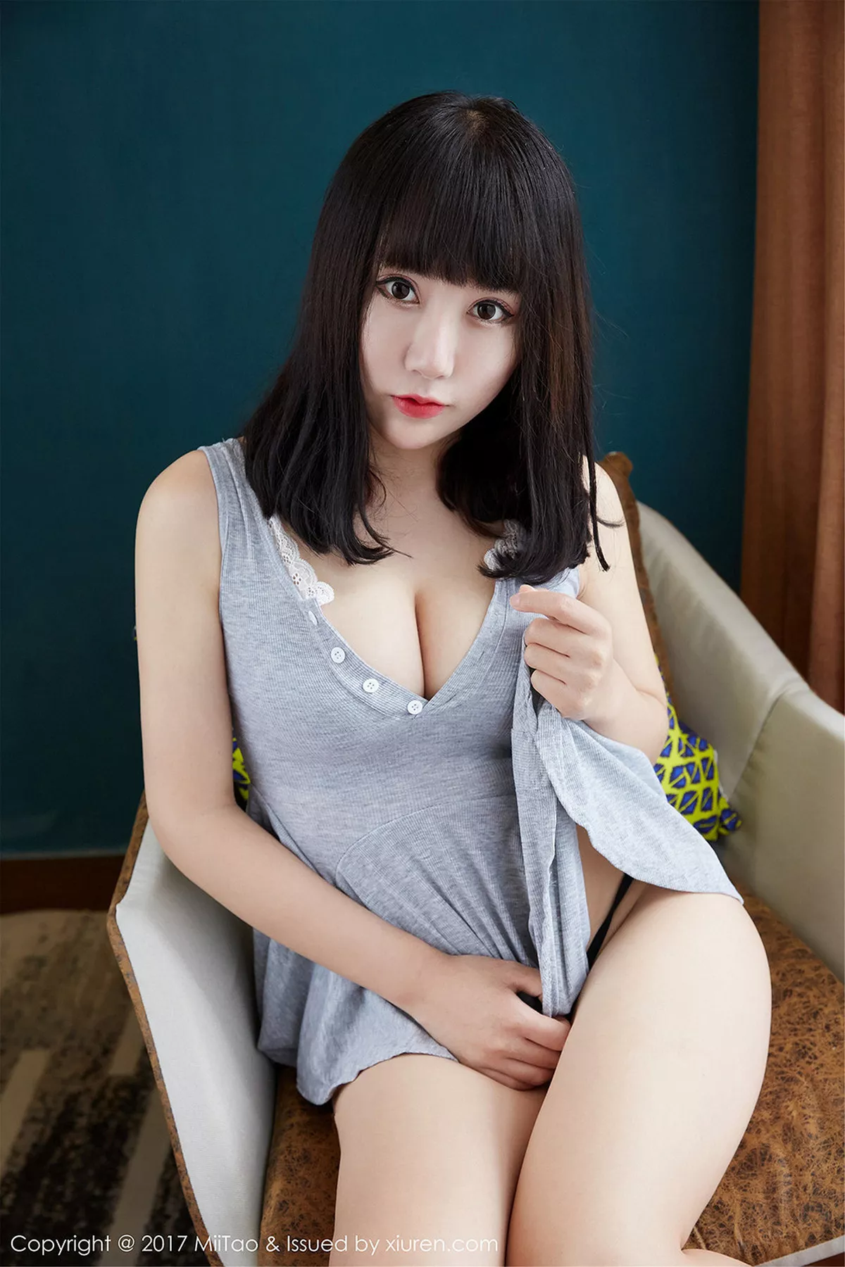 秀人集.com_[MiiTao蜜桃社]Vol.067_嫩模雪碧牛仔热裤粉红吊带背心真空秀豪乳激凸诱惑写真57P