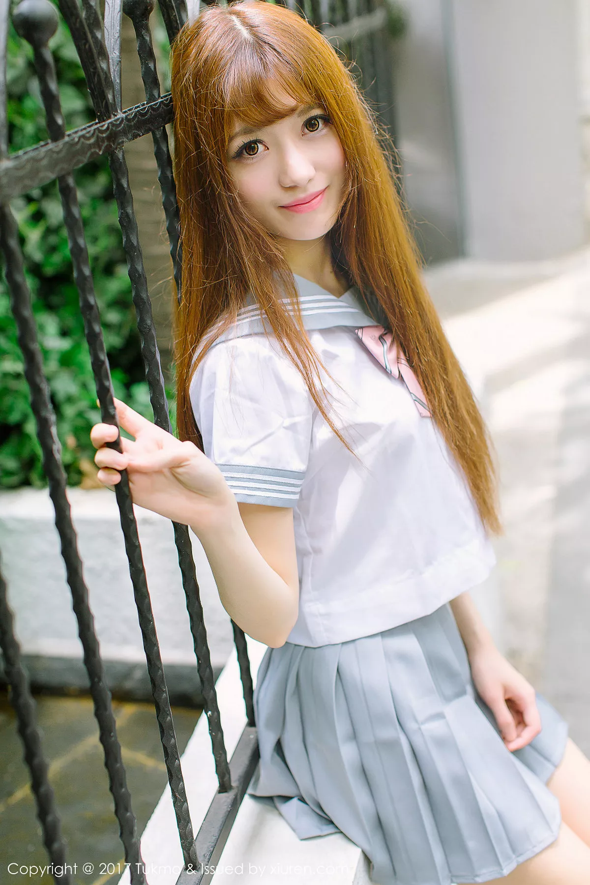 秀人集.com_[Tukmo兔几盟]Vol.094_嫩模赵乃莹性感学生装及成熟红色连身裙清爽迷人写真33P