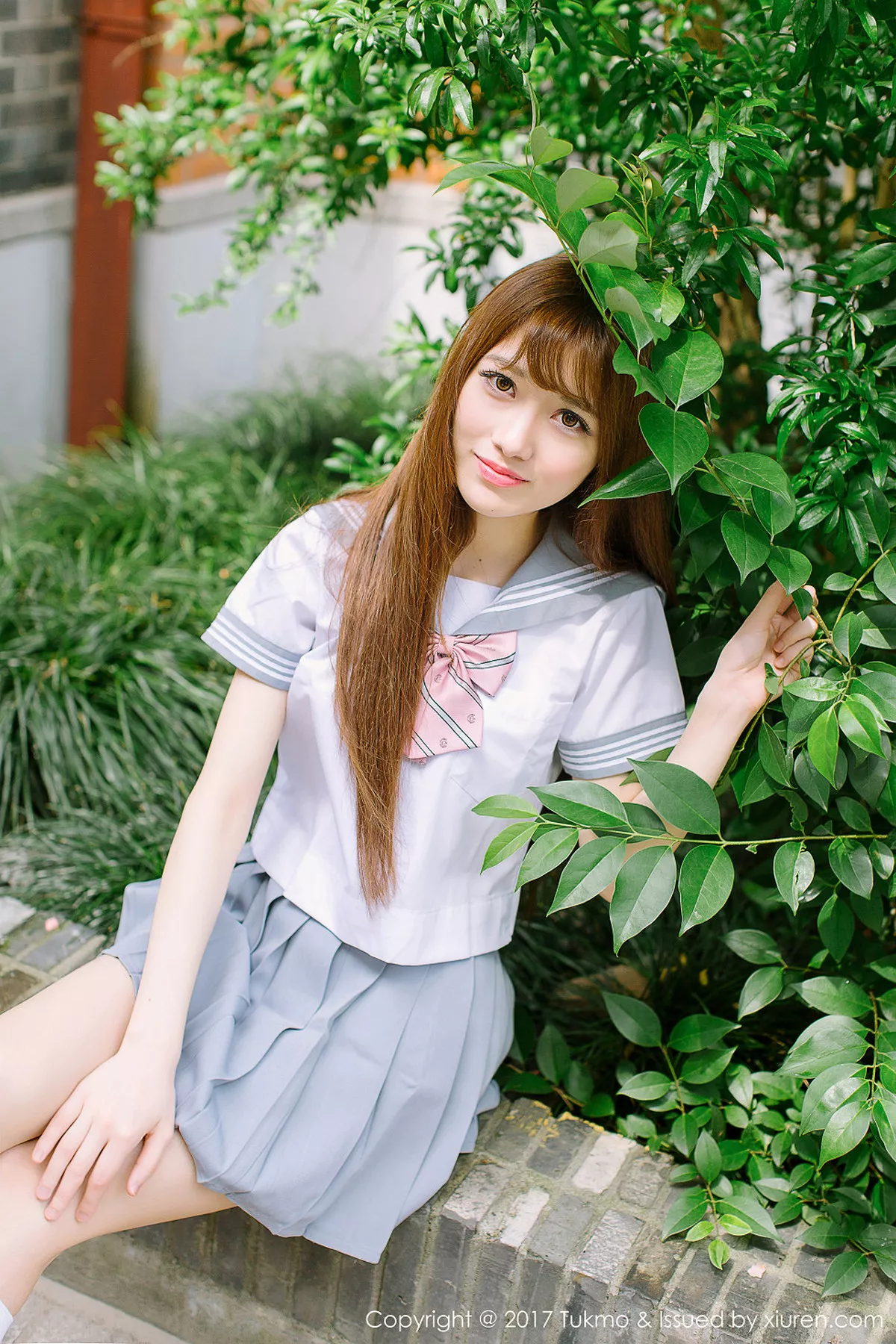 秀人集.com_[Tukmo兔几盟]Vol.094_嫩模赵乃莹性感学生装及成熟红色连身裙清爽迷人写真33P