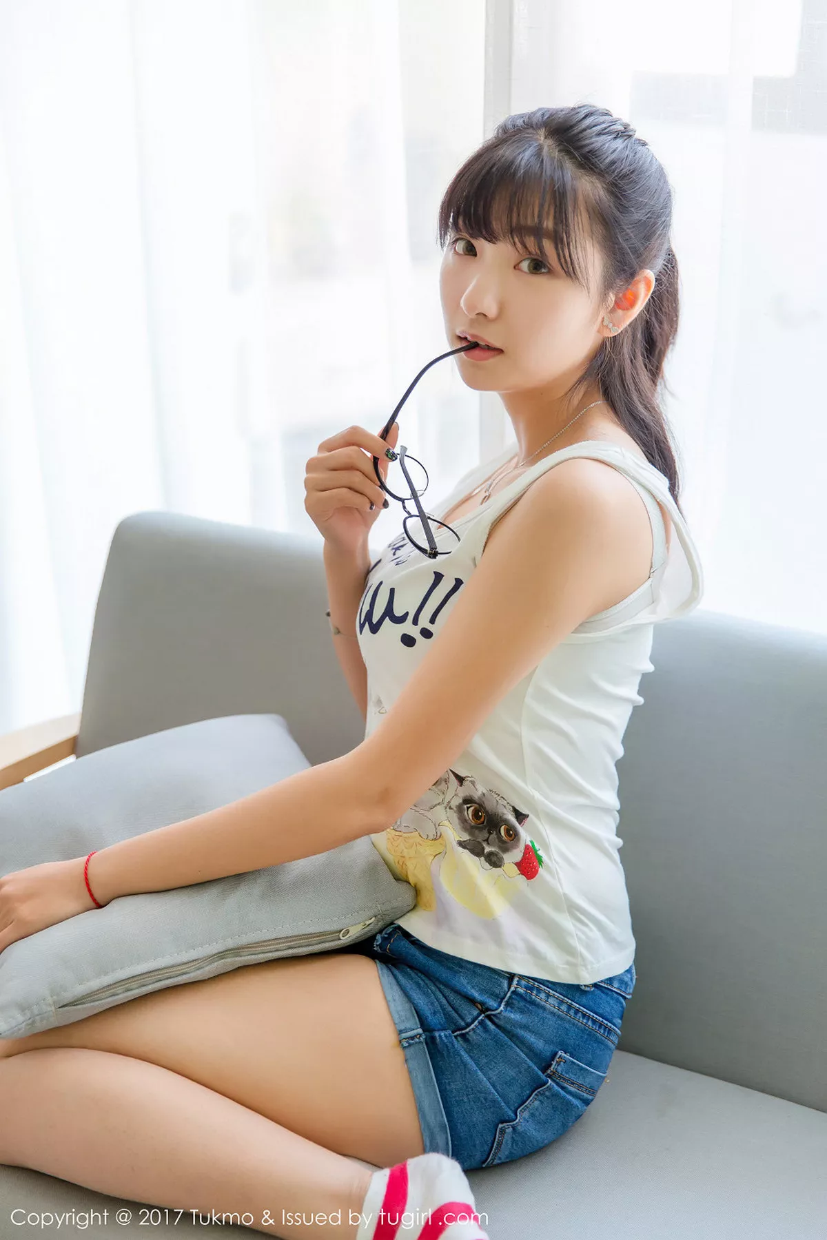 秀人集.com_[Tukmo兔几盟]Vol.095_巨乳萝莉球球居家牛仔裤系列娇羞可人清爽迷人写真41P