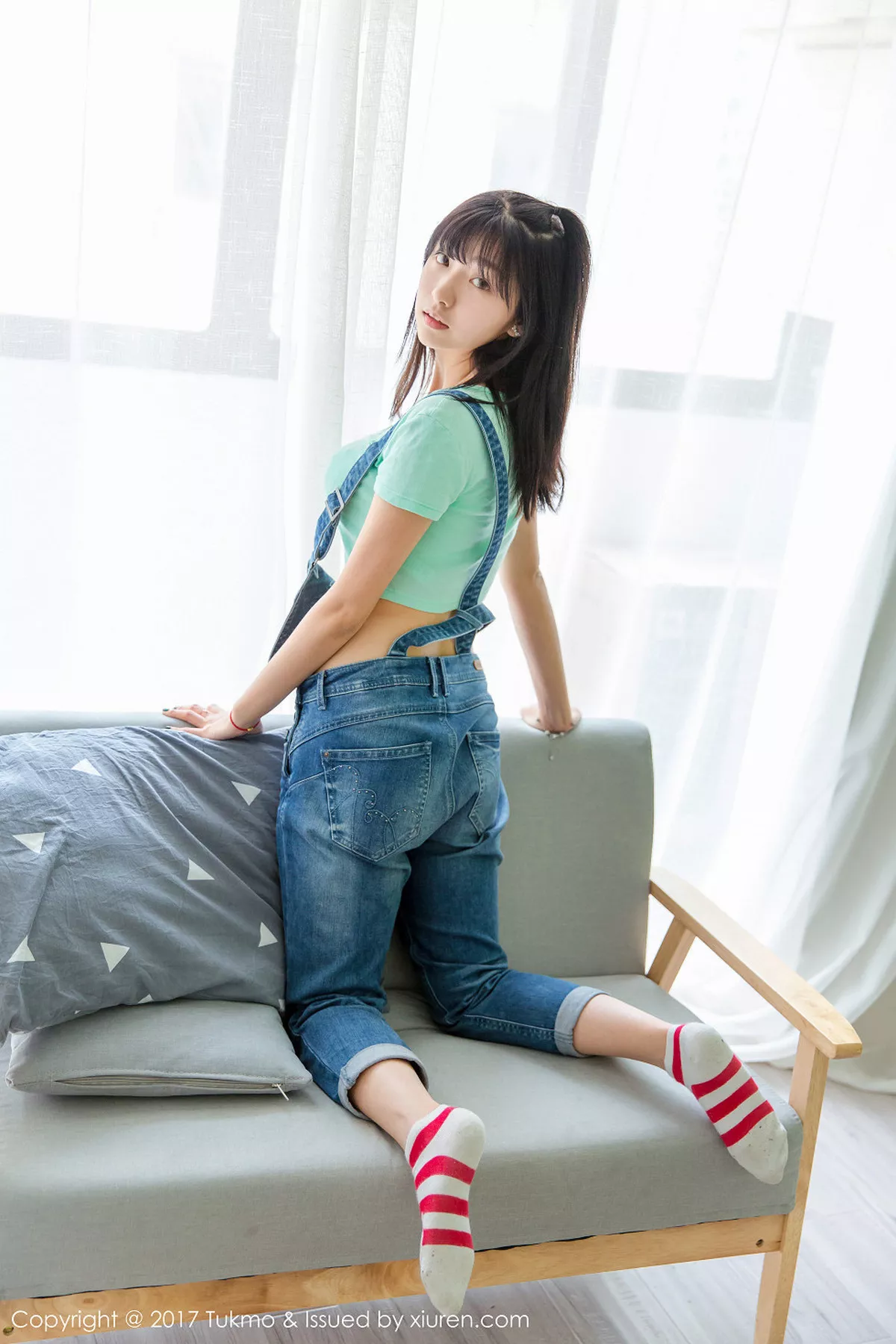 秀人集.com_[Tukmo兔几盟]Vol.095_巨乳萝莉球球居家牛仔裤系列娇羞可人清爽迷人写真41P