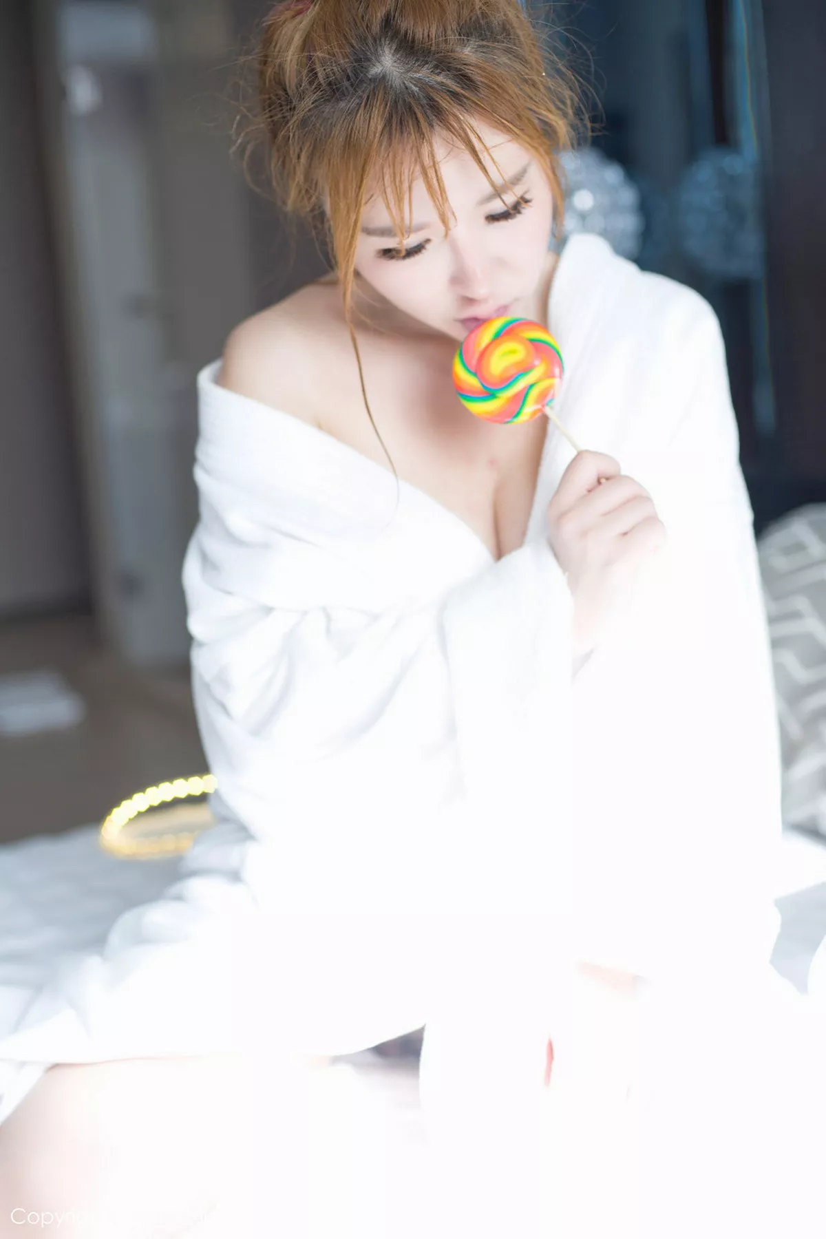 秀人集.com_[XiuRen秀人网]No.778_嫩模小公举Amy白色蕾丝内衣秀浑圆美乳浴缸里湿身诱惑写真47P