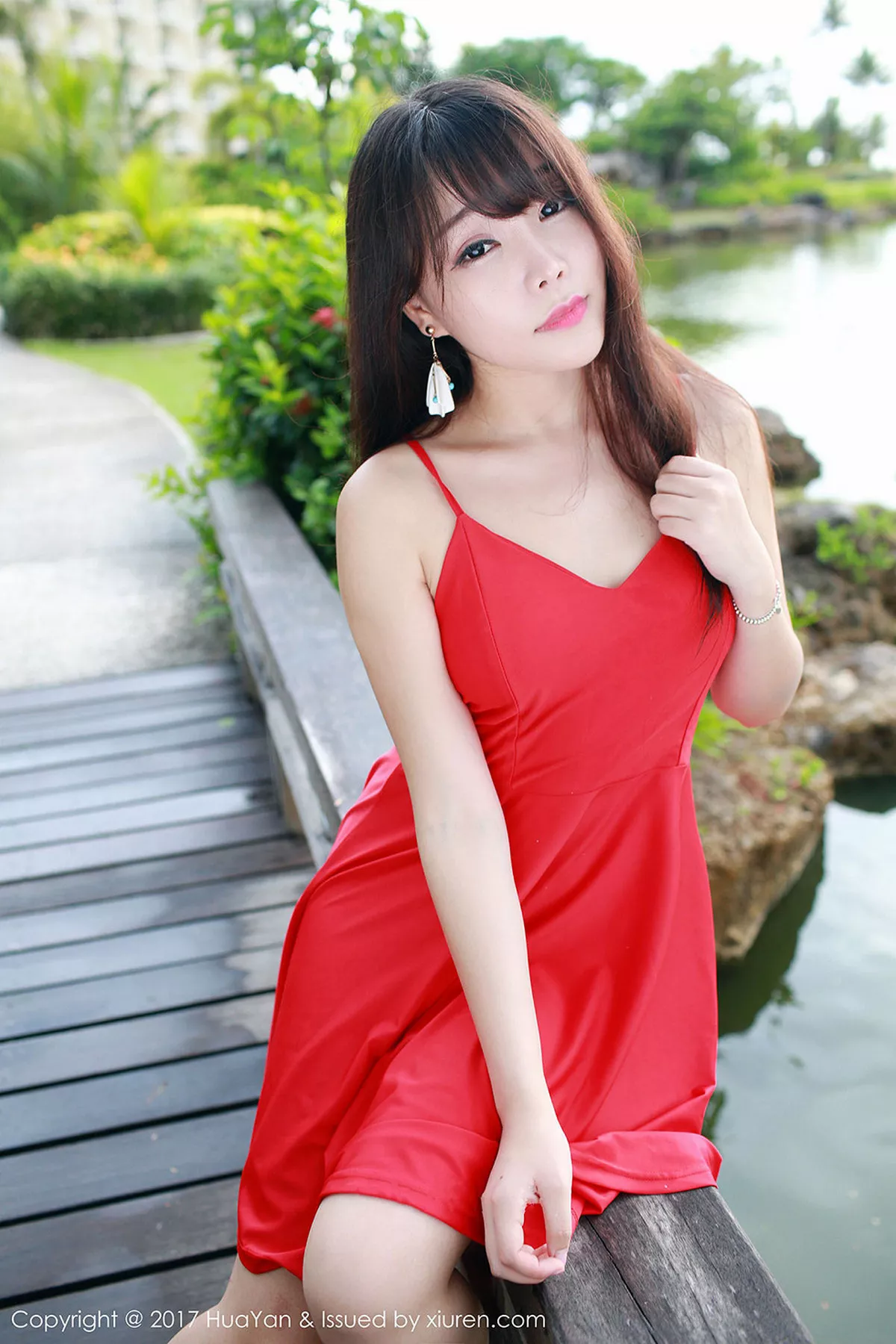 秀人集.com_[HuaYan花の颜]Vol.044_嫩模芝芝Booty塞班岛旅拍粉红高叉连体内衣湿身诱惑写真61P