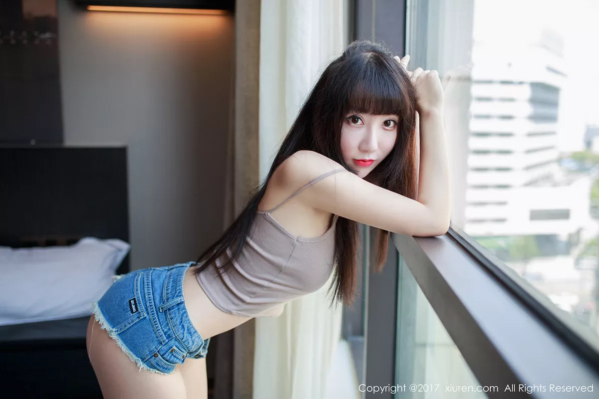秀人集.com_[XiuRen秀人网]No.788_嫩模夏笑笑Summer居家私房粉红睡裙真空秀豪乳翘臀诱惑写真41P