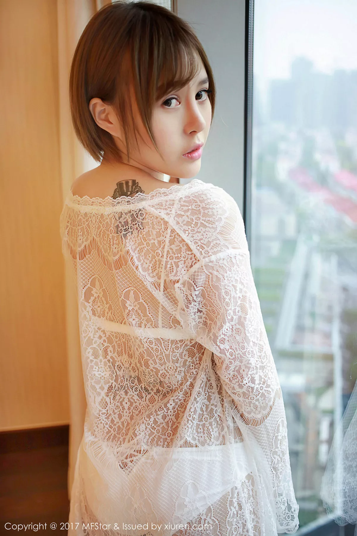 秀人集.com_[MFStar模范学院]Vol.099_女神Evelyn艾莉蕾丝半透内衣秀完美曲线性感内衣写真41P