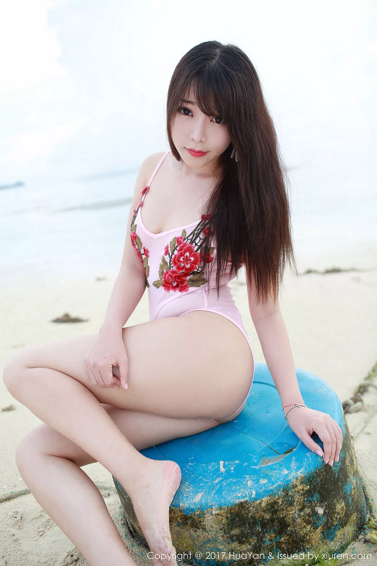 秀人集.com_[HuaYan花の颜]Vol.044_嫩模芝芝Booty塞班岛旅拍粉红高叉连体内衣湿身诱惑写真61P
