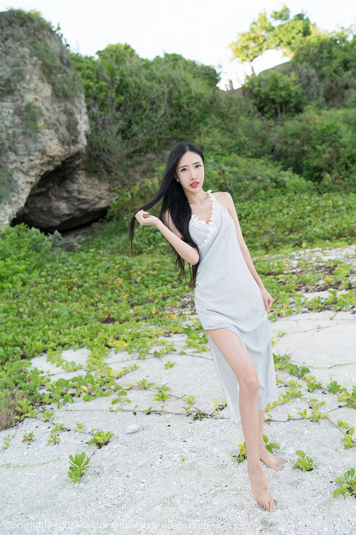 秀人集.com_[MiStar魅妍社]Vol.180_嫩模余心曼塞班旅拍性感比基尼秀傲人曲线完美诱惑写真45P