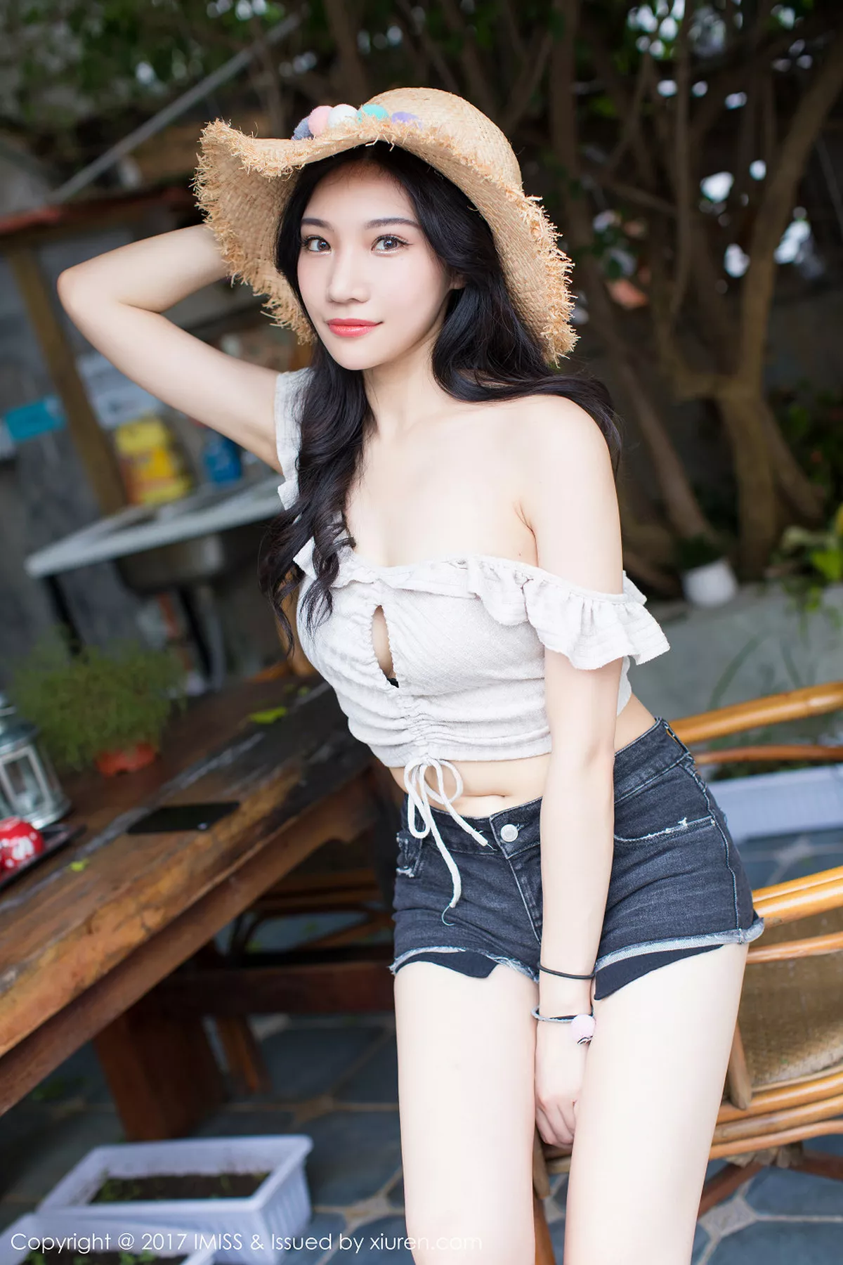 秀人集.com_[IMISS爱蜜社]Vol.182_嫩模小狐狸Sica七夕情人节福利海边沙滩性感比基尼写真45P
