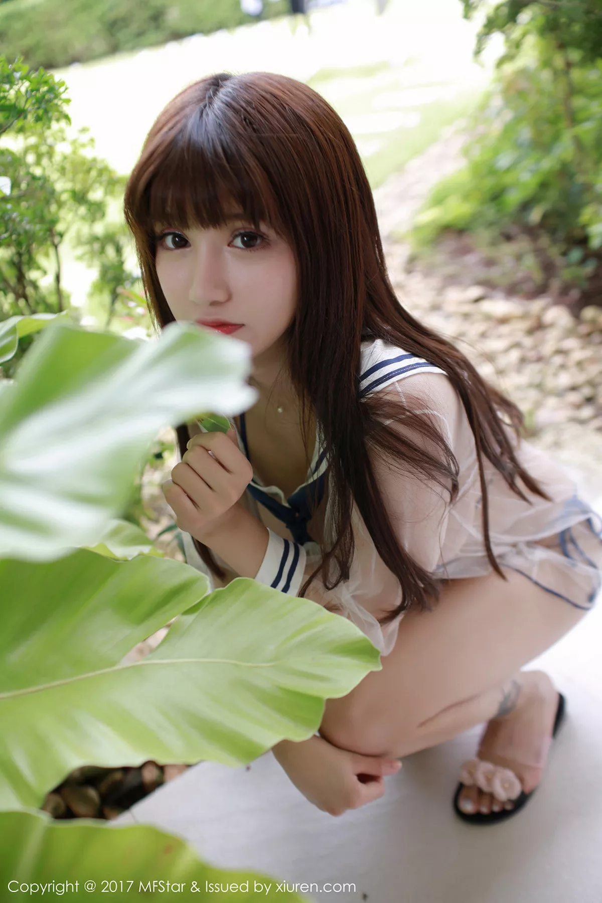 秀人集.com_[MFStar模范学院]Vol.105_嫩模K8傲娇萌萌薄荷岛旅拍性感肚兜加丁字裤诱惑写真45P
