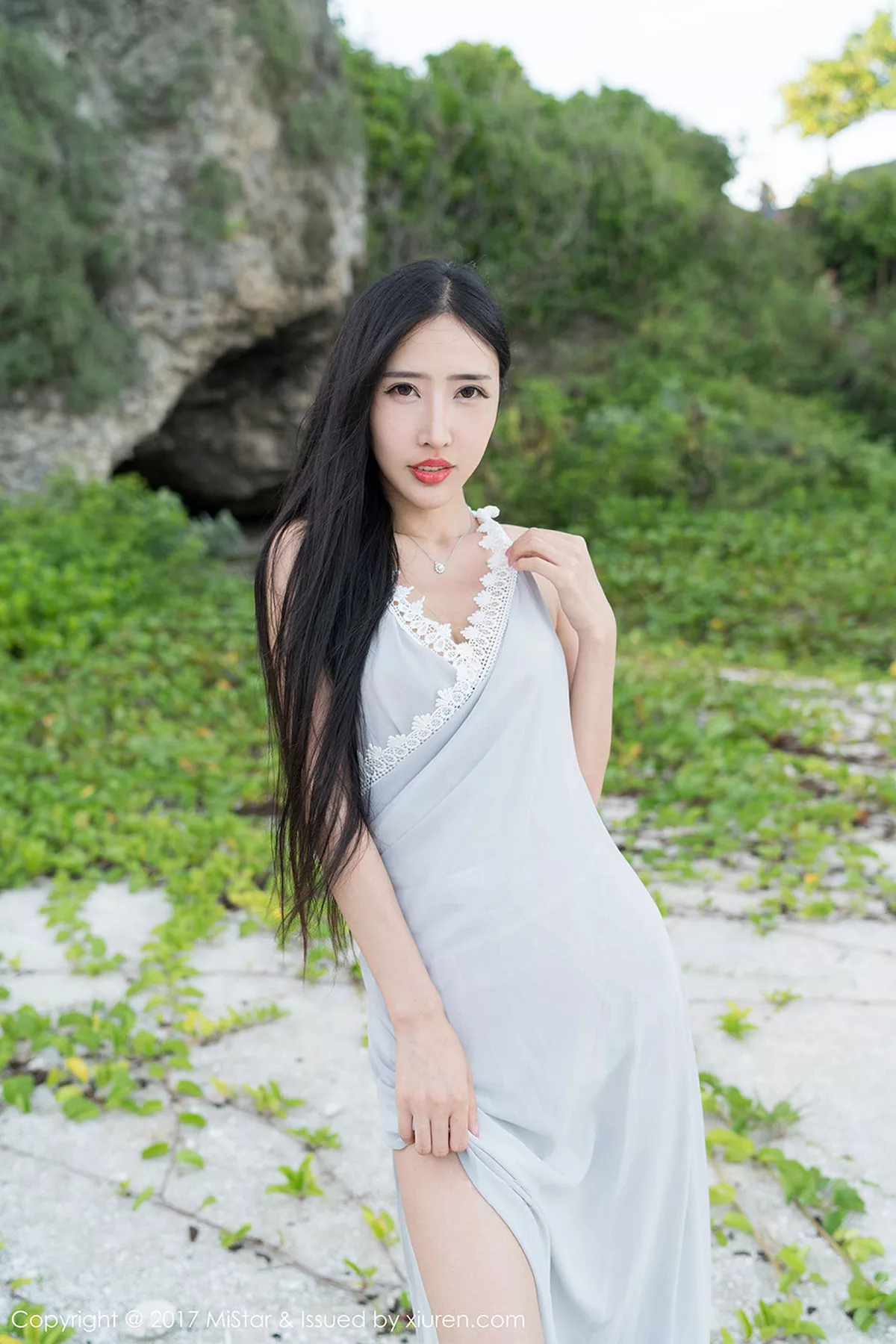 秀人集.com_[MiStar魅妍社]Vol.180_嫩模余心曼塞班旅拍性感比基尼秀傲人曲线完美诱惑写真45P