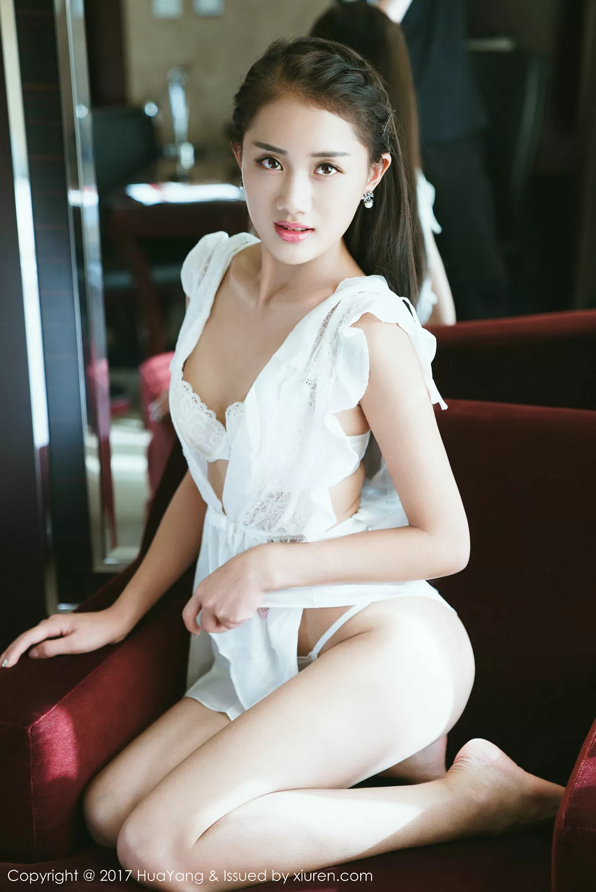秀人集.com_[HuaYang花漾]Vol.009_高颜值嫩模晴儿Anne白色薄纱秀性感内衣丁字裤诱惑写真40P