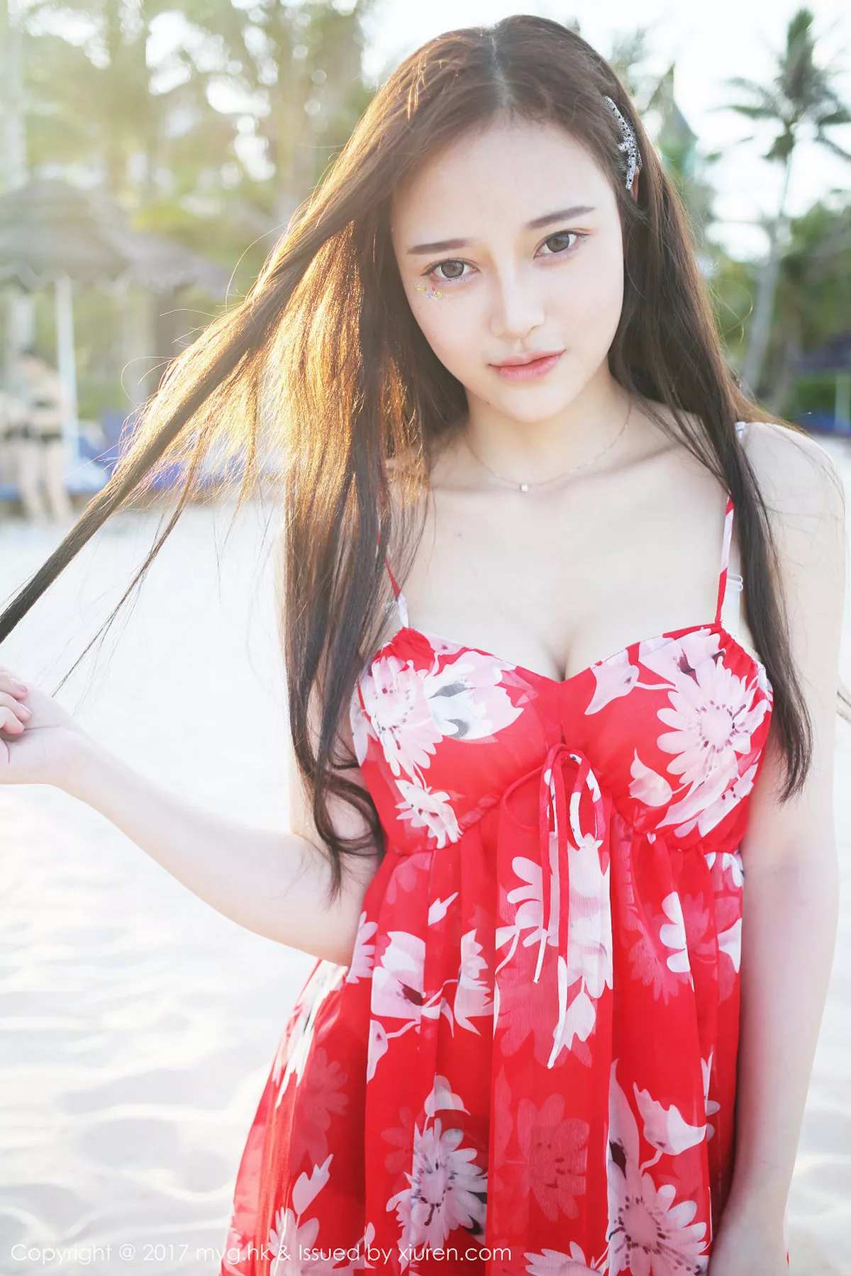 秀人集.com_[MyGirl美媛馆]Vol.264_嫩模唐琪儿il越南旅拍波西米亚风红色吊带裙性感写真51P