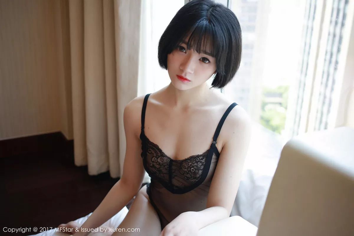 秀人集.com_[MFStar模范学院]Vol.110_嫩模悦爷妖精黑色蕾丝情趣内衣透视秀美乳诱惑写真52P