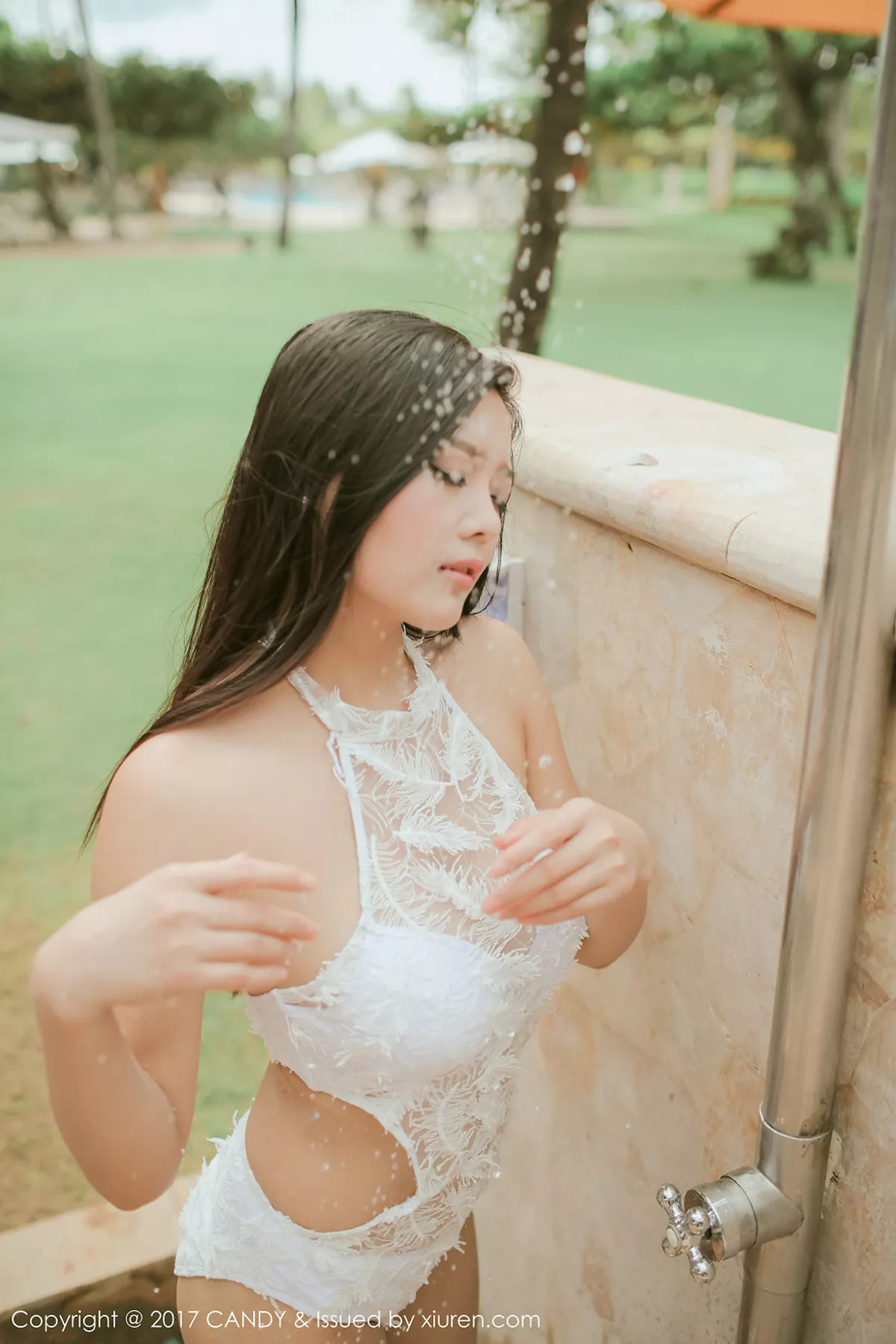 秀人集.com_[Candy糖果画报]Vol.040_嫩模林美惠子Mieko巴厘岛旅拍泳池边性感比基尼完美写真43P