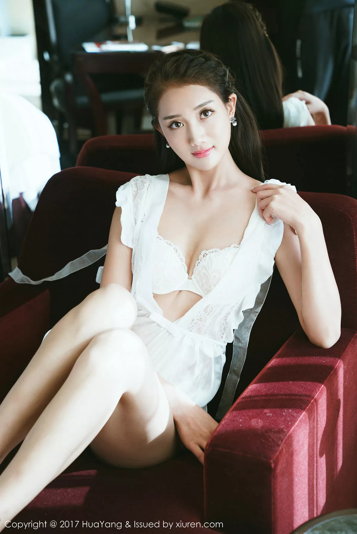 秀人集.com_[HuaYang花漾]Vol.009_高颜值嫩模晴儿Anne白色薄纱秀性感内衣丁字裤诱惑写真40P