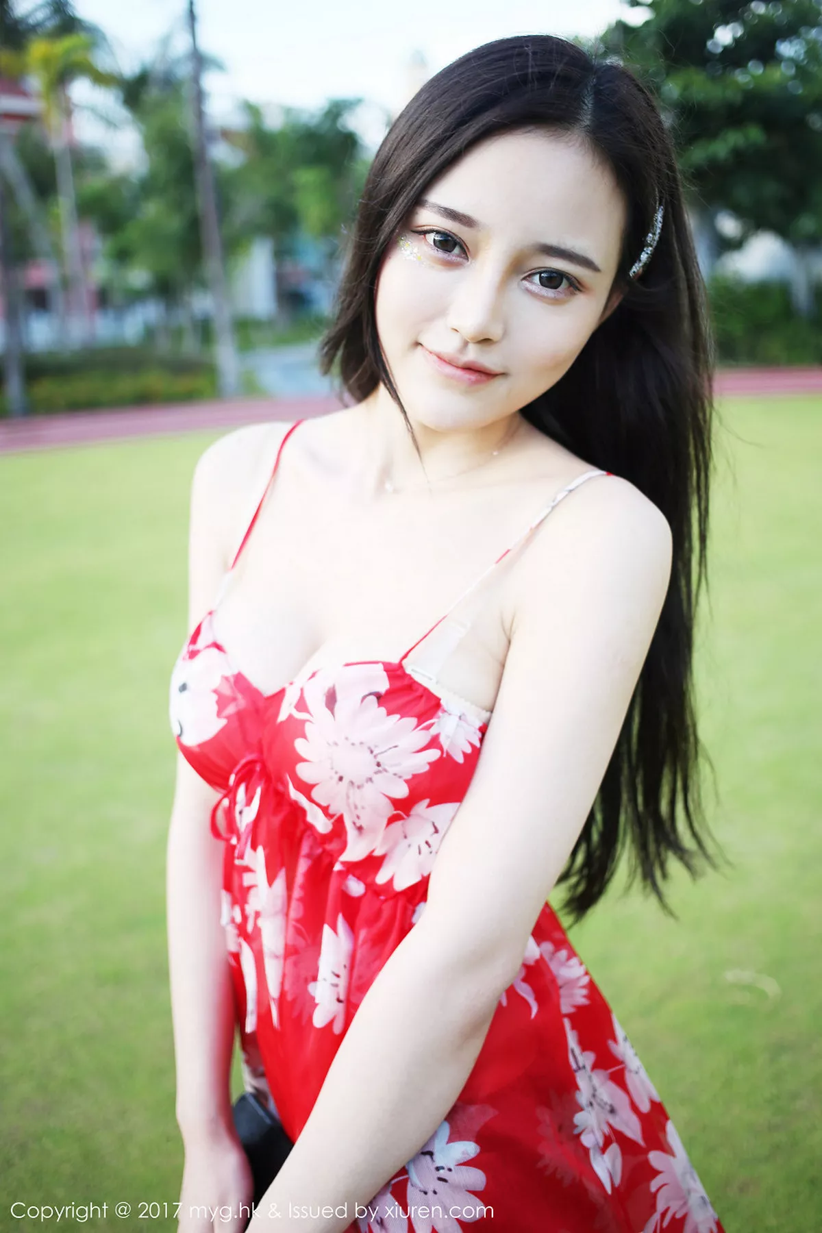 秀人集.com_[MyGirl美媛馆]Vol.264_嫩模唐琪儿il越南旅拍波西米亚风红色吊带裙性感写真51P
