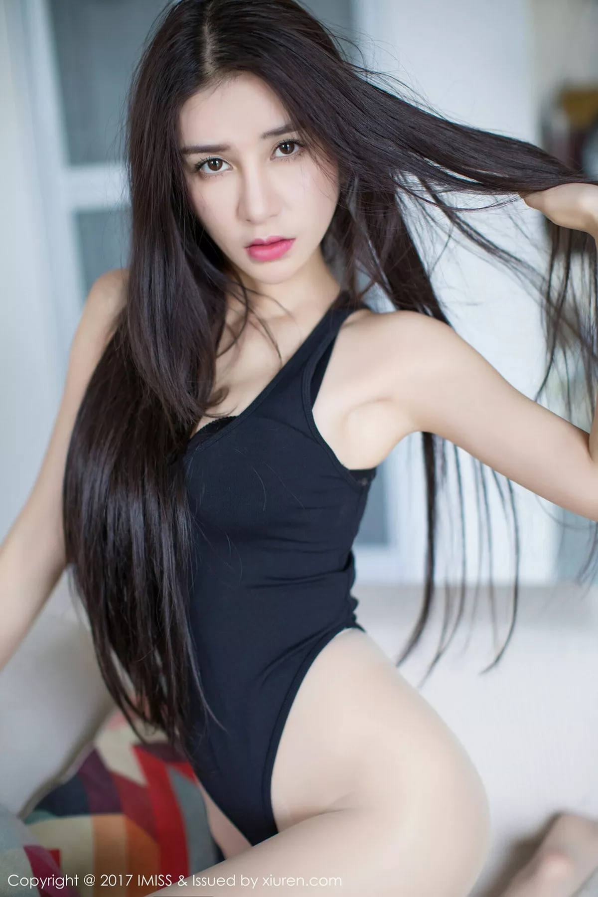 秀人集.com_[IMISS爱蜜社]Vol.203_嫩模李李七七喜喜私房大尺度全裸金属链缠身火辣诱惑写真49P