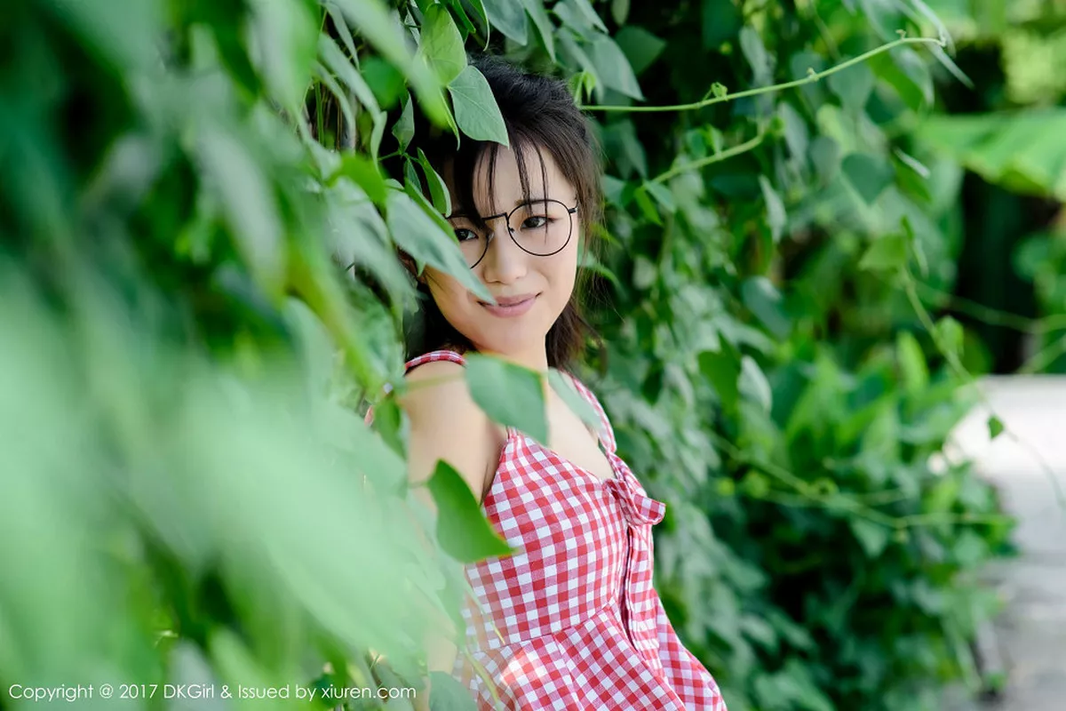 秀人集.com_[DKGirl御女郎]Vol.051_嫩模仓井优香日系美少女户外大尺度全裸上身美乳诱惑写真57P