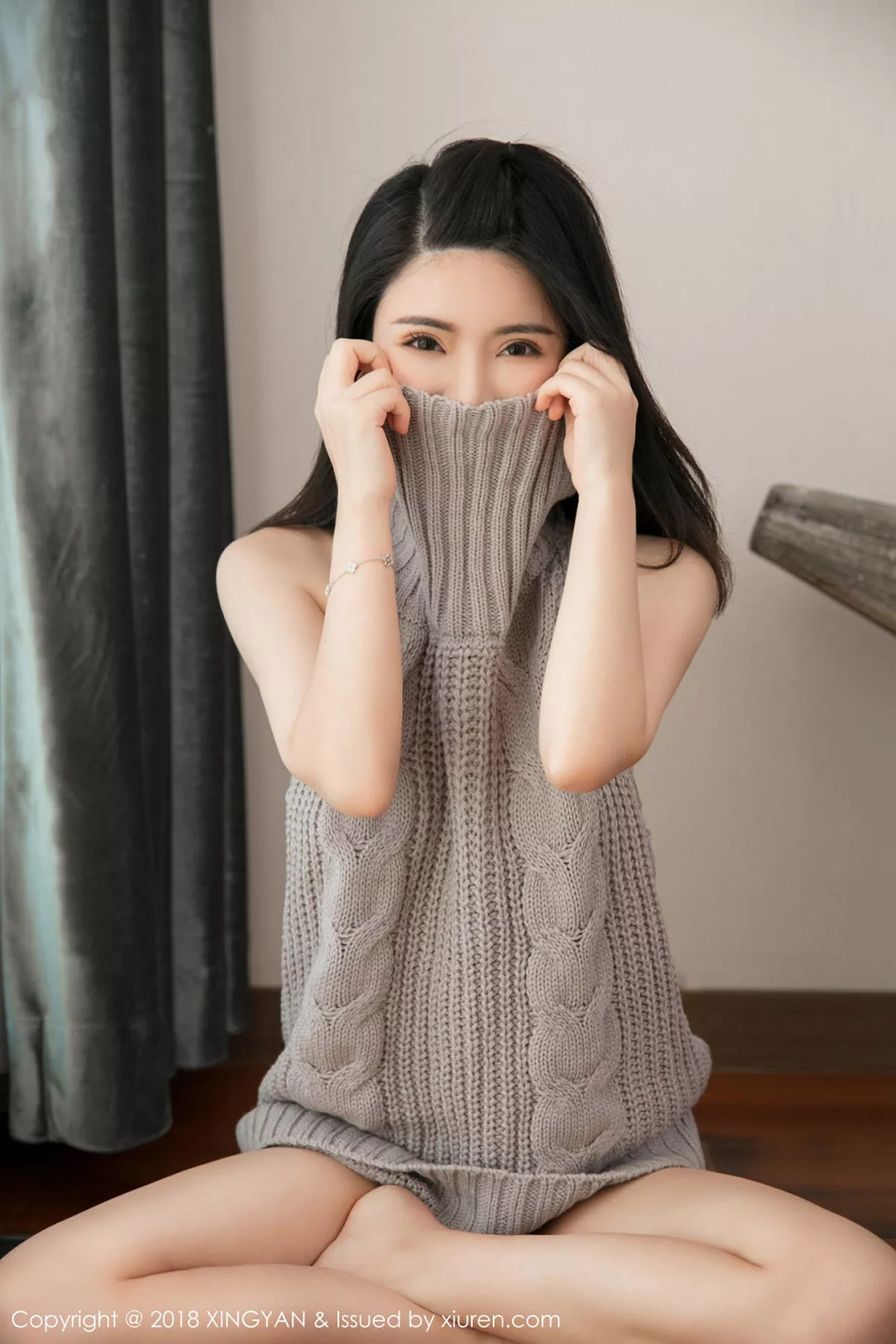 秀人集.com_[XINGYAN星颜社]Vol.012_嫩模陈曦Lily开背毛衣侧露豪乳+黑丝水手学生服诱惑写真50P